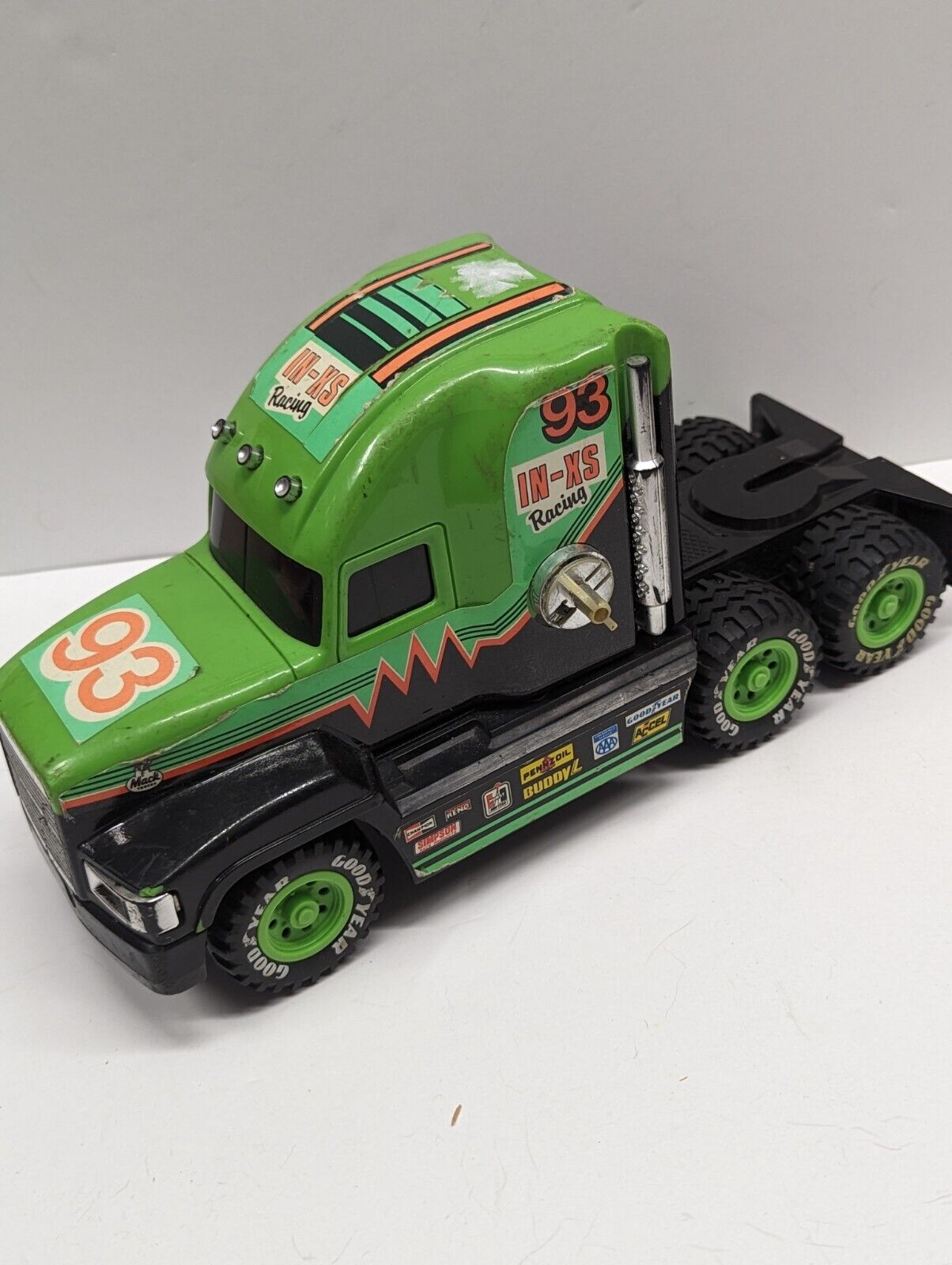 Buddy L IN XS Racing Mack Truck 93 - 1991 USED Missing battery Door.