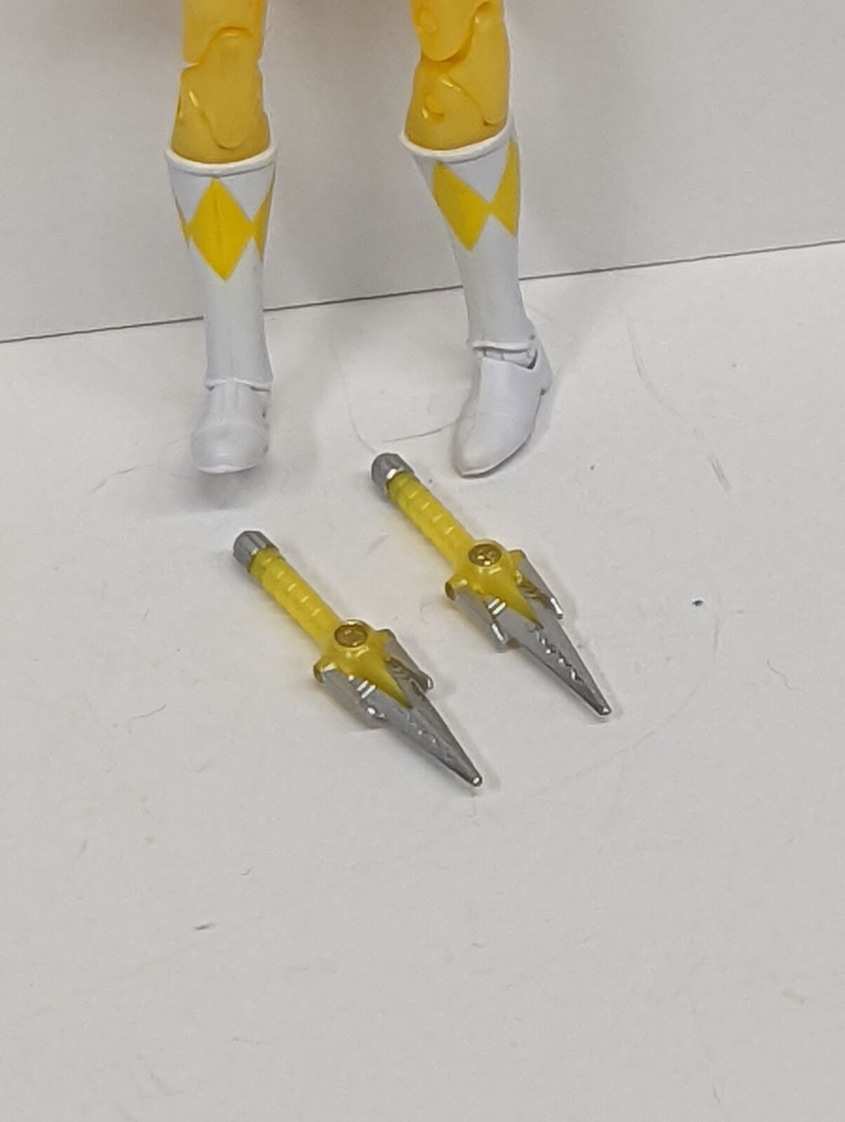 Power Rangers Metallic Yellow Legacy Bandai