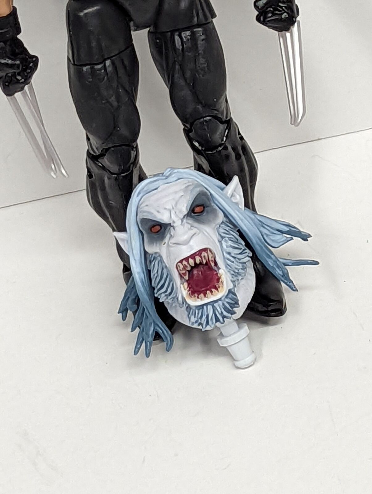 Retro Wolverine Marvel Legend with BAF Head