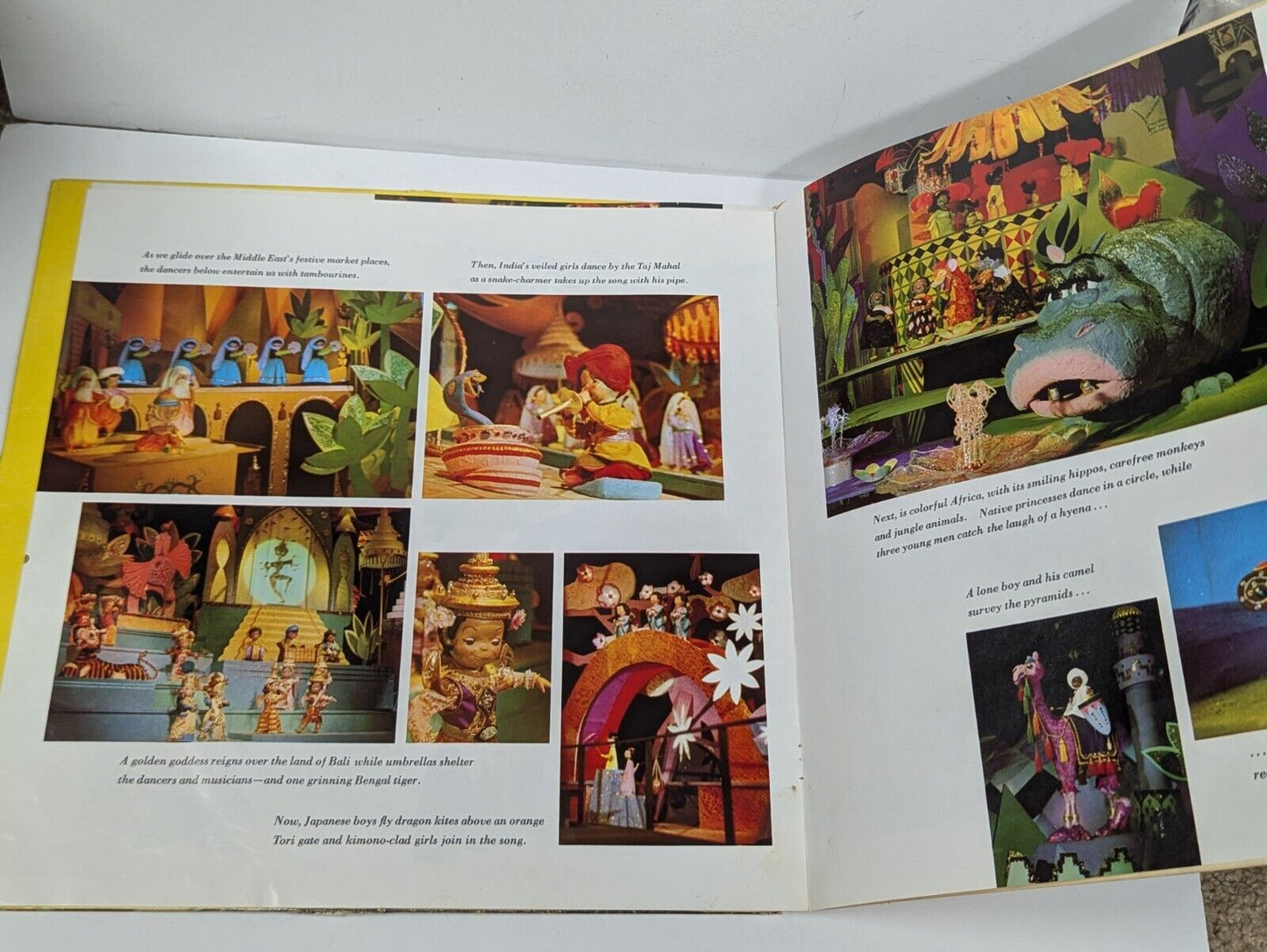 Walt Disney It's a Small World Disneyland Record & storybook #3925 1964