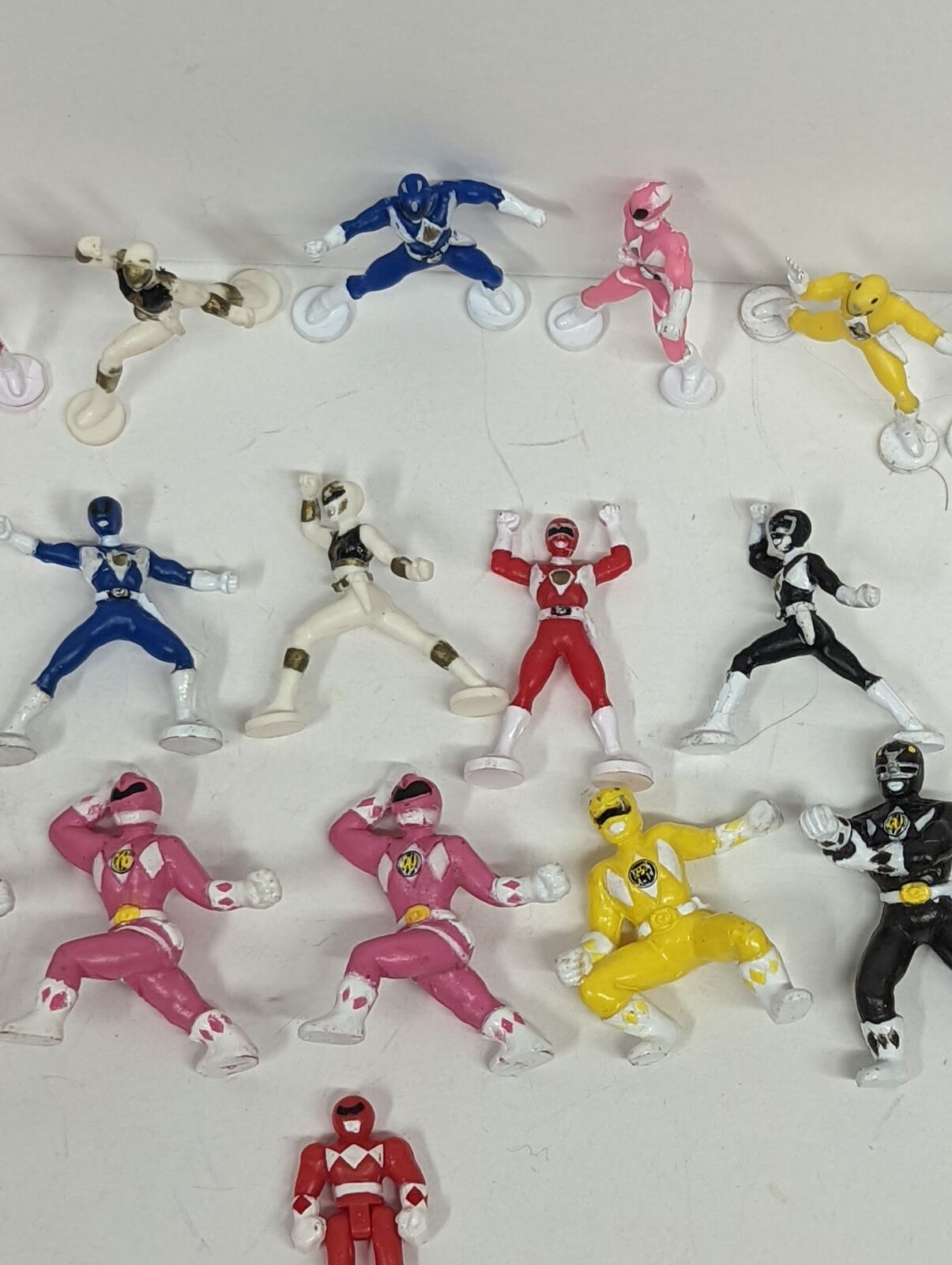 Lot of 17 1994 Power Ranger PVC Figures LOOSE