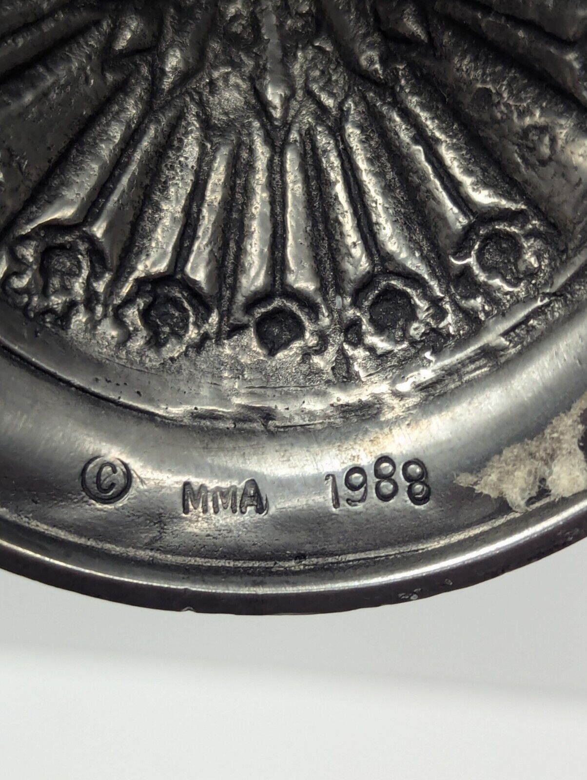 METROPOLITAN MUSEUM OF ART Vintage 1988 TWO (2) MATCHING CANDLE STICK HOLDERS