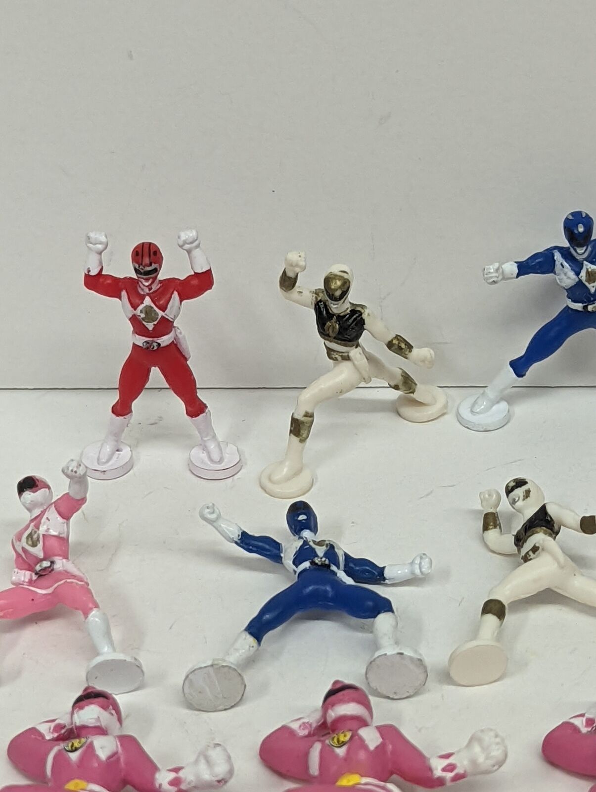 Lot of 17 1994 Power Ranger PVC Figures LOOSE