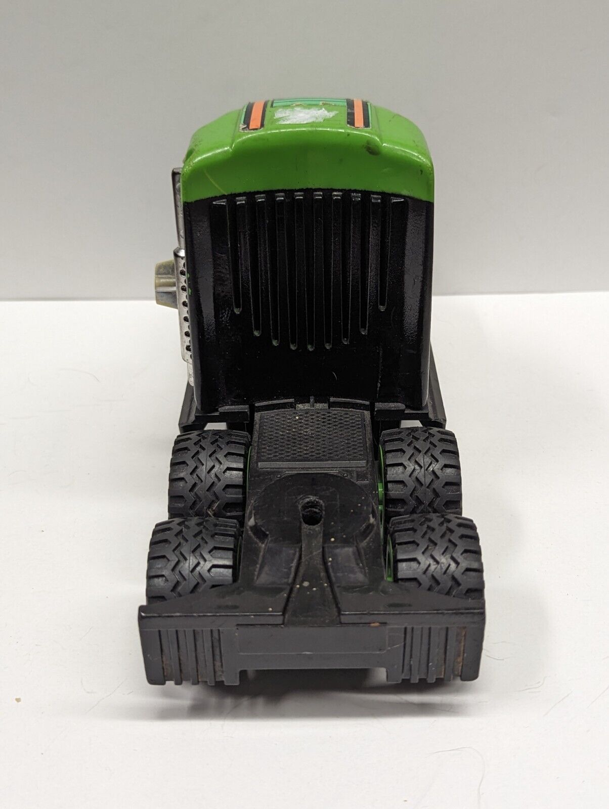 Buddy L IN XS Racing Mack Truck 93 - 1991 USED Missing battery Door.