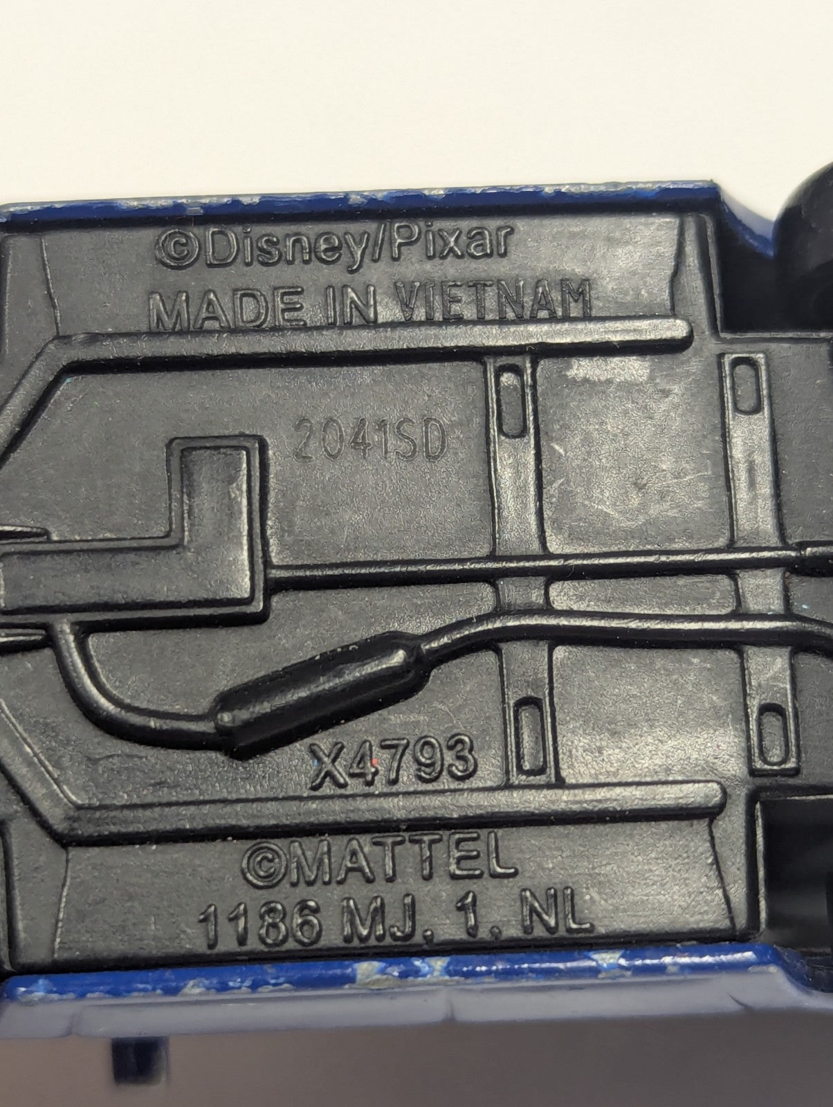 Mattel Disney Pixar X4793 Clutch Foster 1:64 Loose