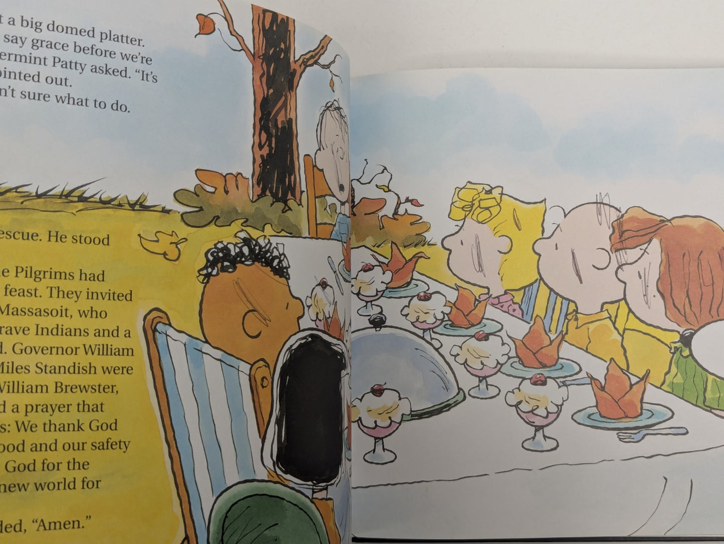 Peanuts Holidays Through the Year : Five Classic Stories by Charles Schulz