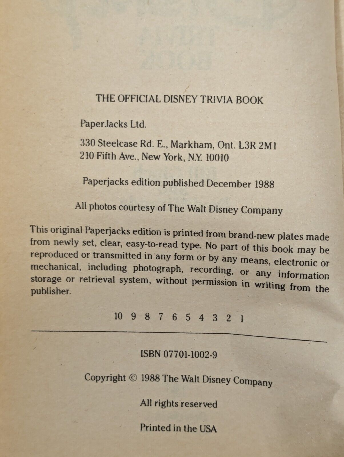 Vintage 1988 "The Official Disney Trivia Book" By Bill Ginch & Fred Miranda 1E