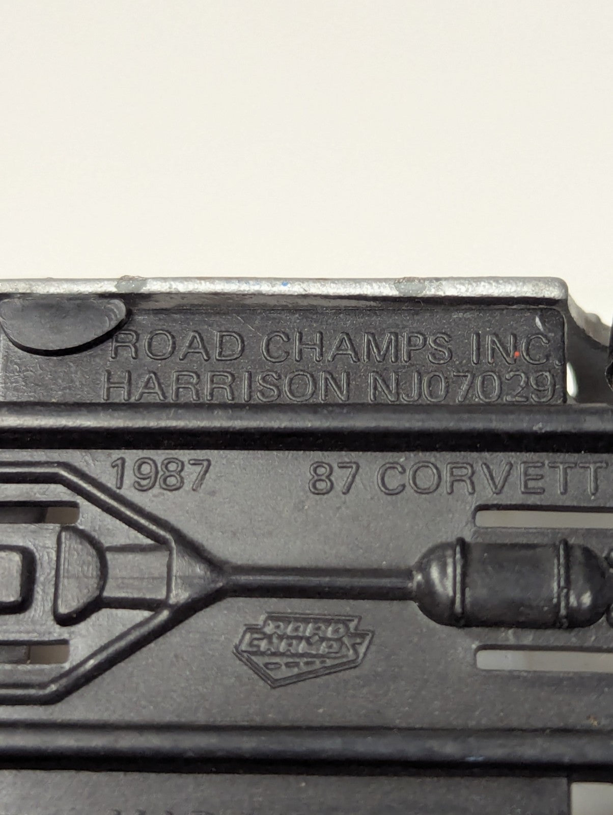 Vintage 1987 Road Champs - 87 Corvette Silver- 1:64 Scale Diecast