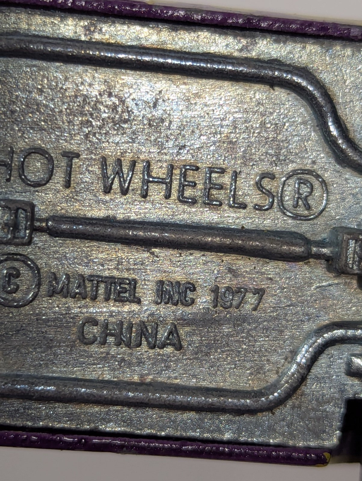 Vintage Hot Wheels 1997 Mainline #128 Baja Breaker Metalflake Purple w/ Yellow