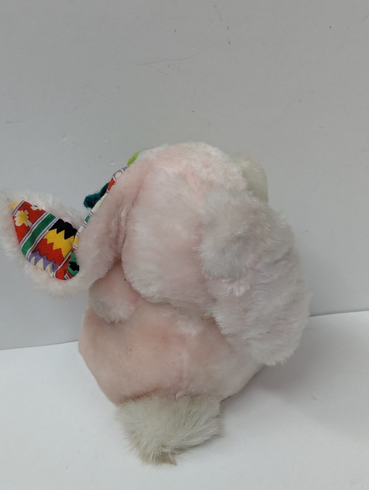 Cuddle Wit Bunny Rabbit Easter holding Carrot VTG 7" Lovely Toys