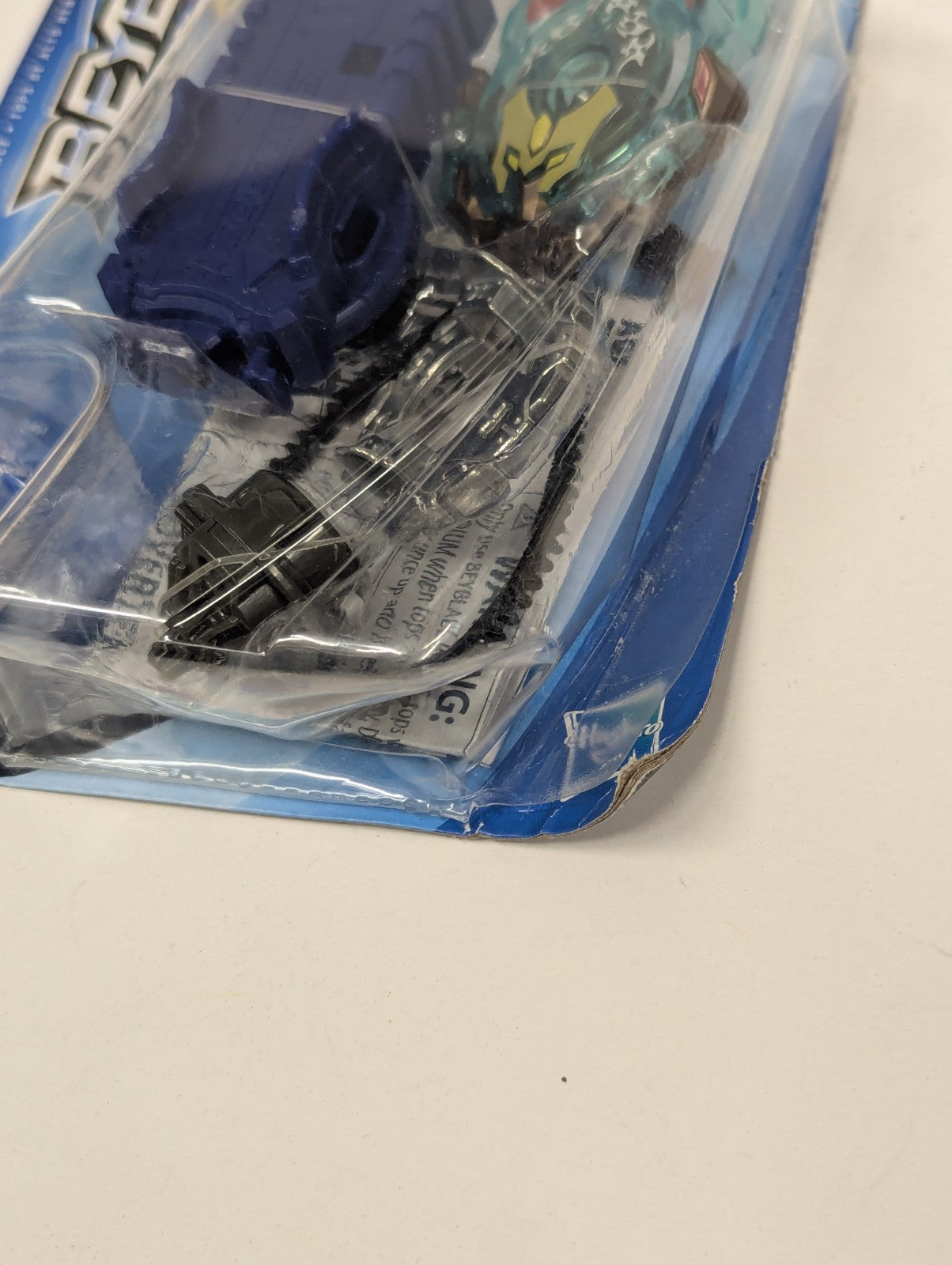 Hasbro Beyblade Burst Evolution Minoboros M2 Starter Pack New Damaged Packaging