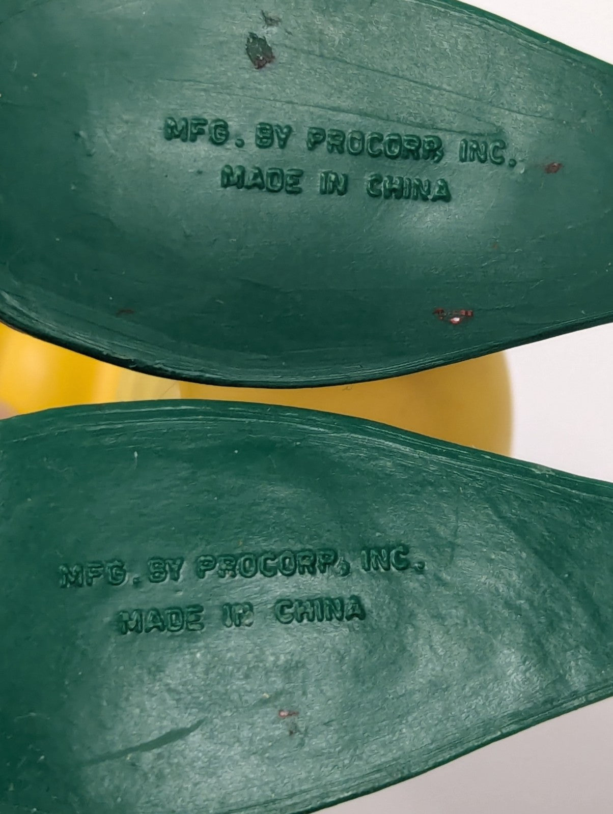 Roy Rogers Kids Meal Gator Tales Yellow Alligator Christmas Ornament