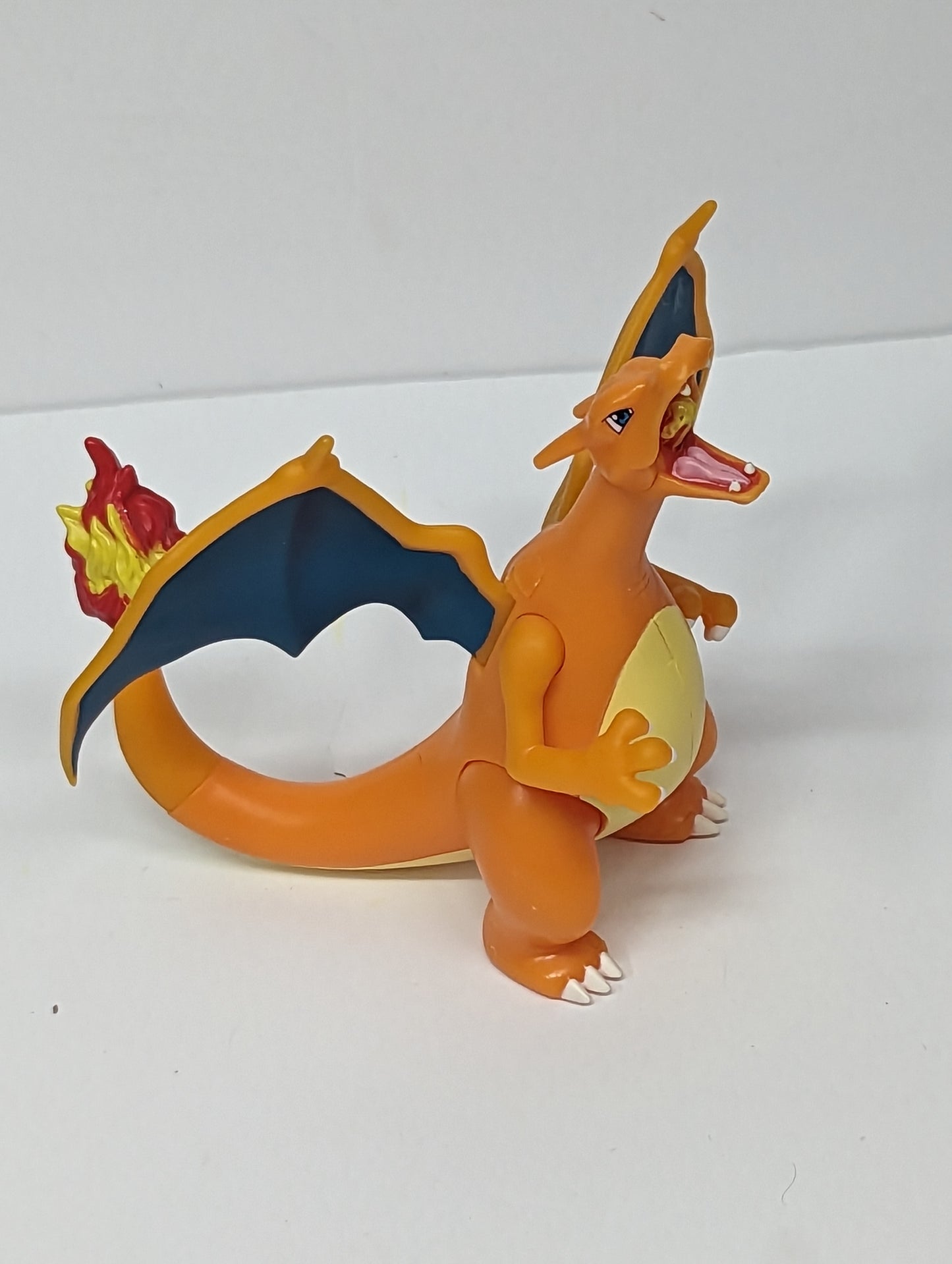 2021 Jazwares Charizard Pokemon Figure Loose A1