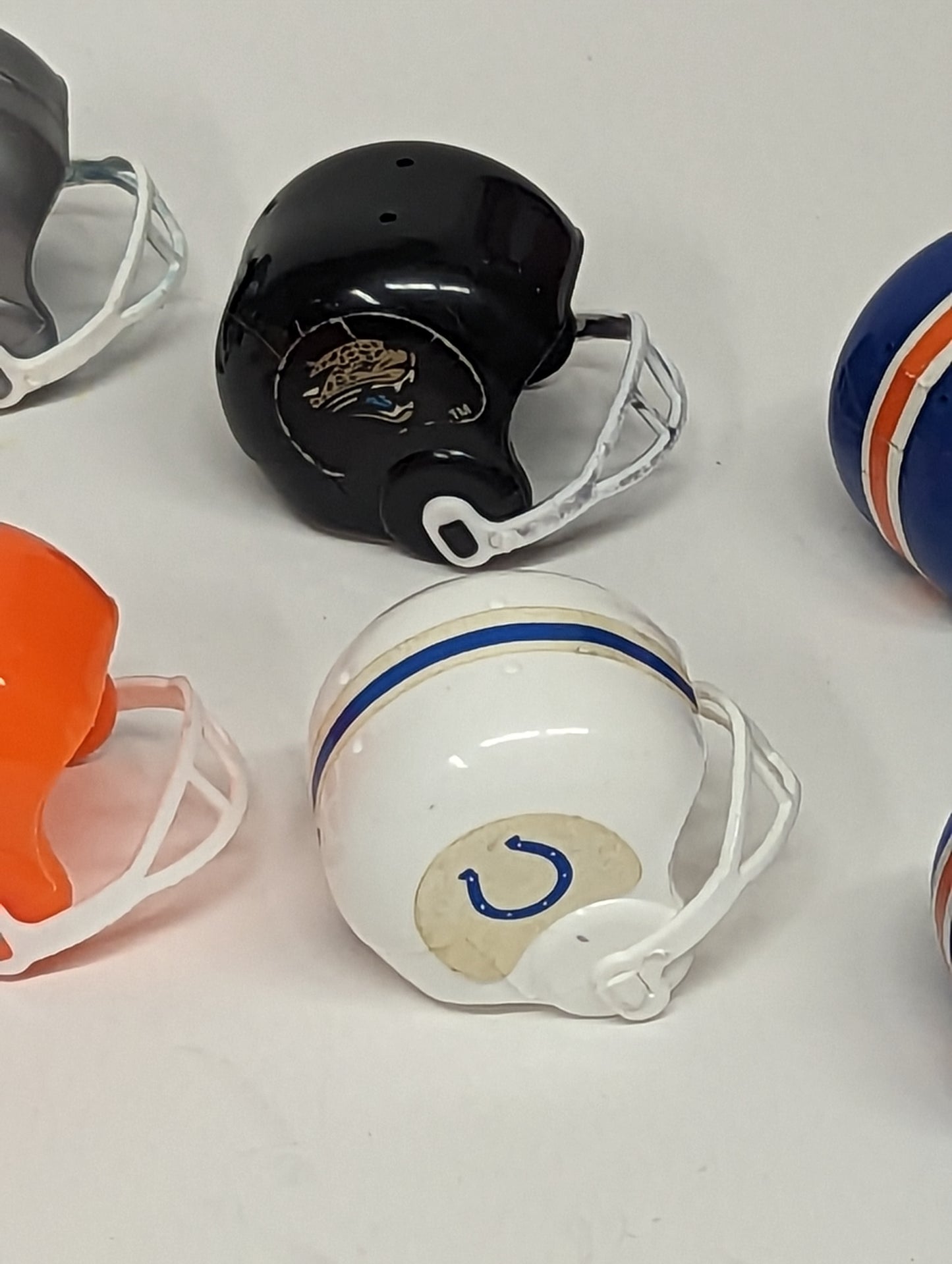 8 Vintage Mini Football Helmet Vending Machine Loose As is 1A
