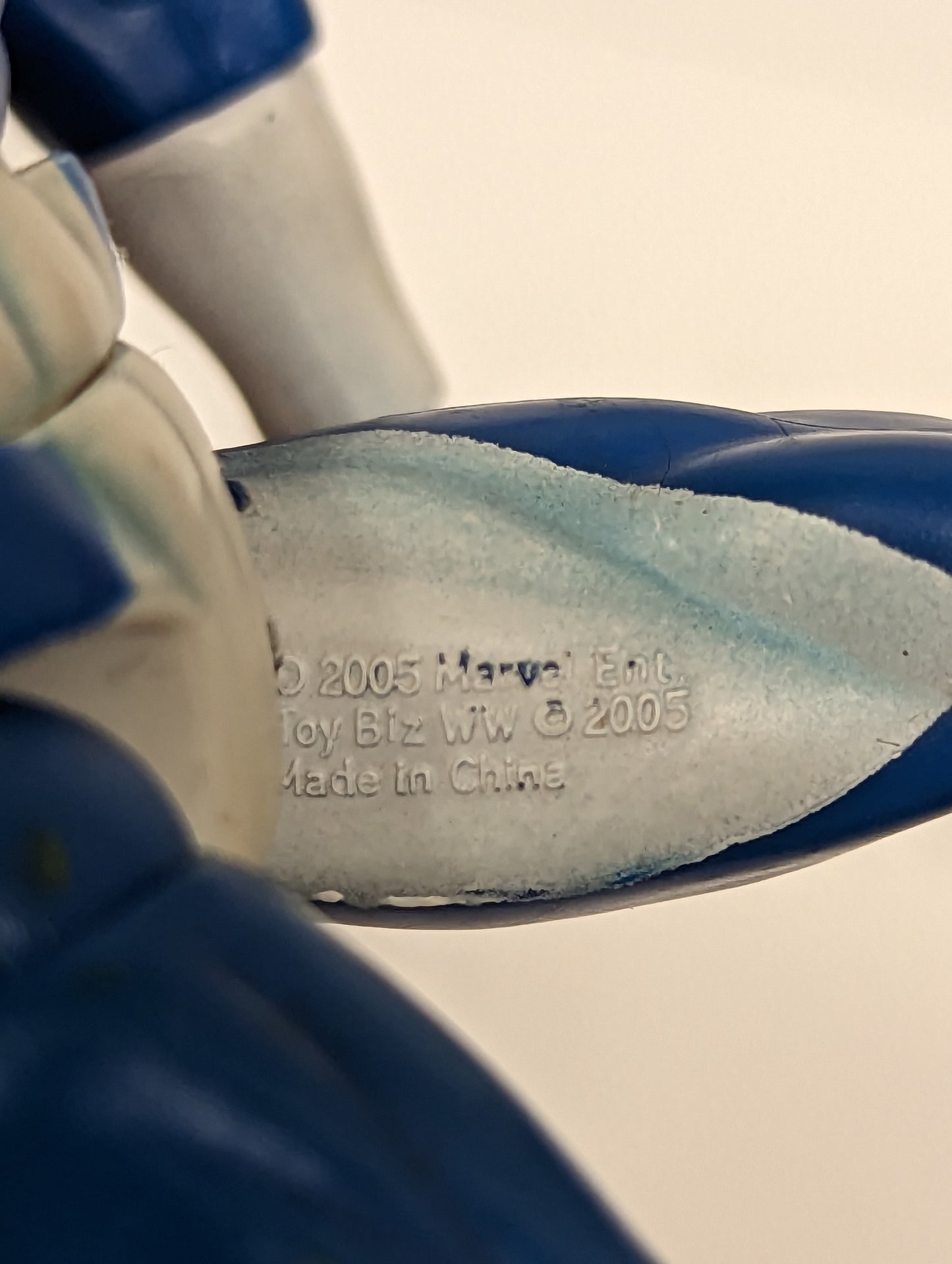 2005 Marvel Toybiz Angel Legend Loose 1B