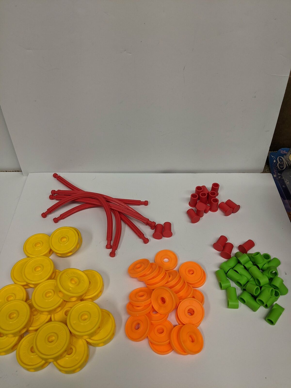 Huge 343 PiecesTinker Toy Lot Complete Set (USED)