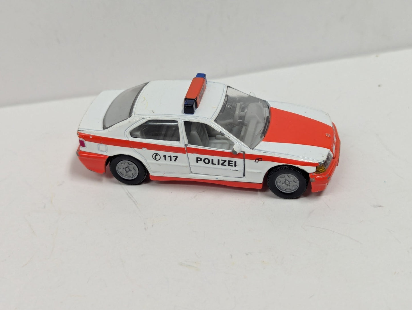 Siku Appx 1/64 Scale BMW 320i Polizei German Police Diecast Toy Car