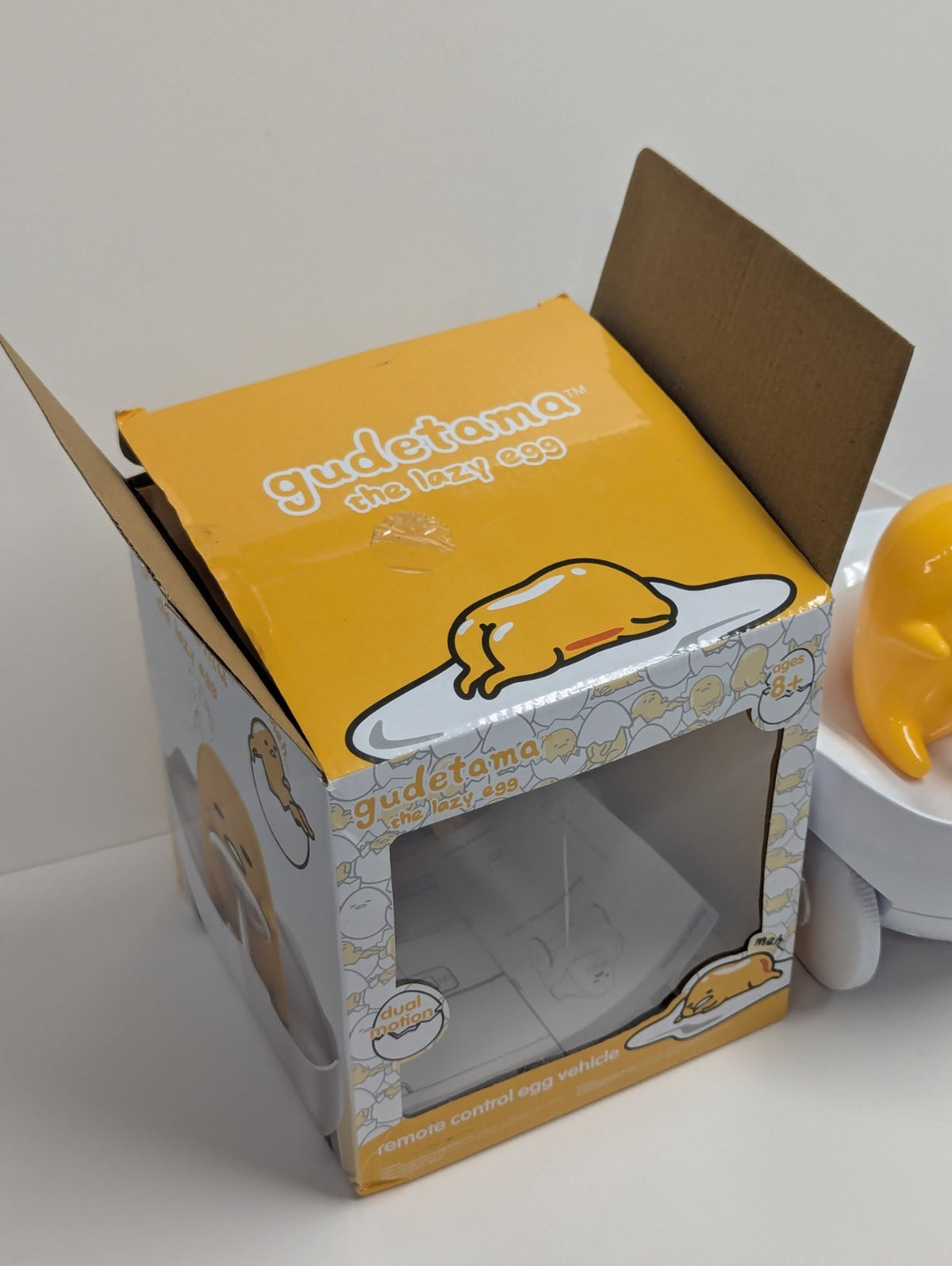 Sanrio Gudetama The Lazy Egg R/C Remote Controll Egg Vehicle