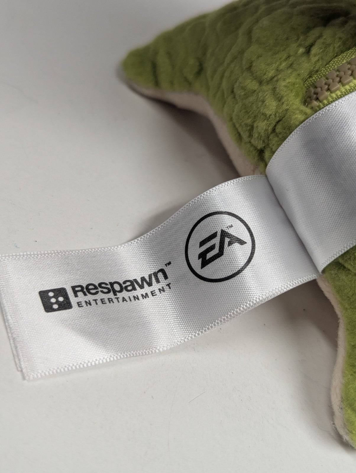APEX LEGENDS Nessie Plush 6 Inch Stuffed Collectible