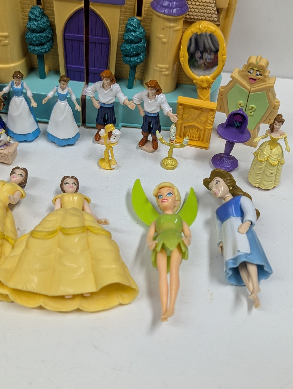 2002 Hasbro Beauty and the Beast Glowing Mirror Castle Playset Loose As is