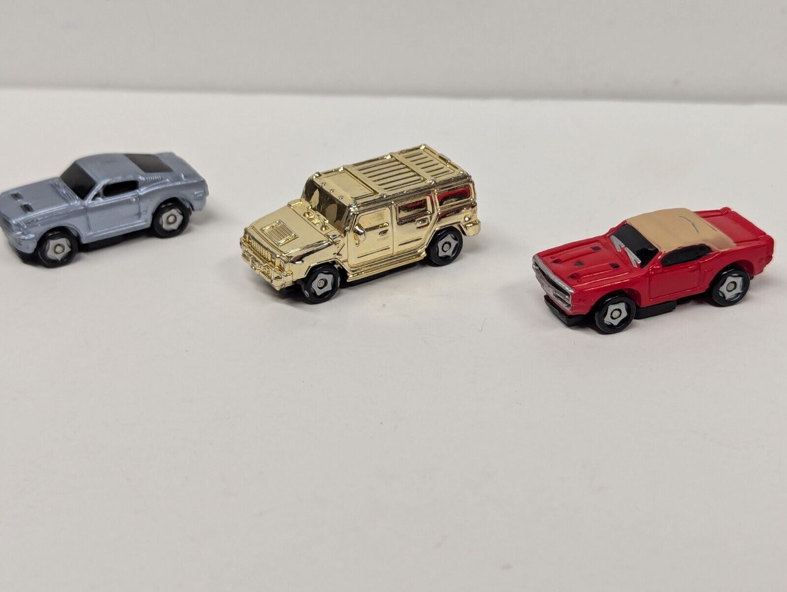 Playmates Speedeez Roller Ball Micro Mini Car/SUV Lot With 3 Gold (17 Total)