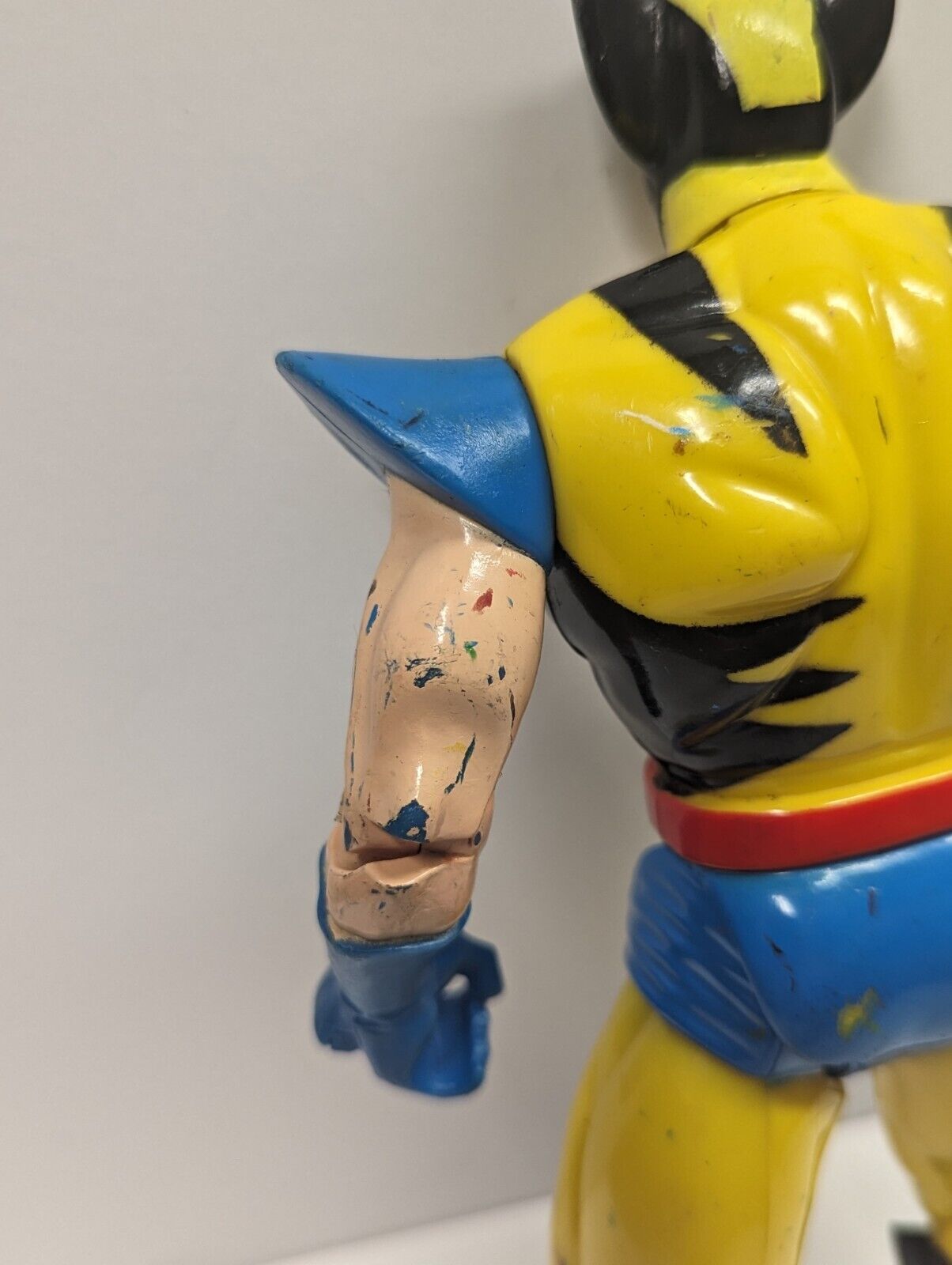  1993 Wolverine Action Figure 10" X-Men Marvel Toy Biz Yellow (Broken Claw)