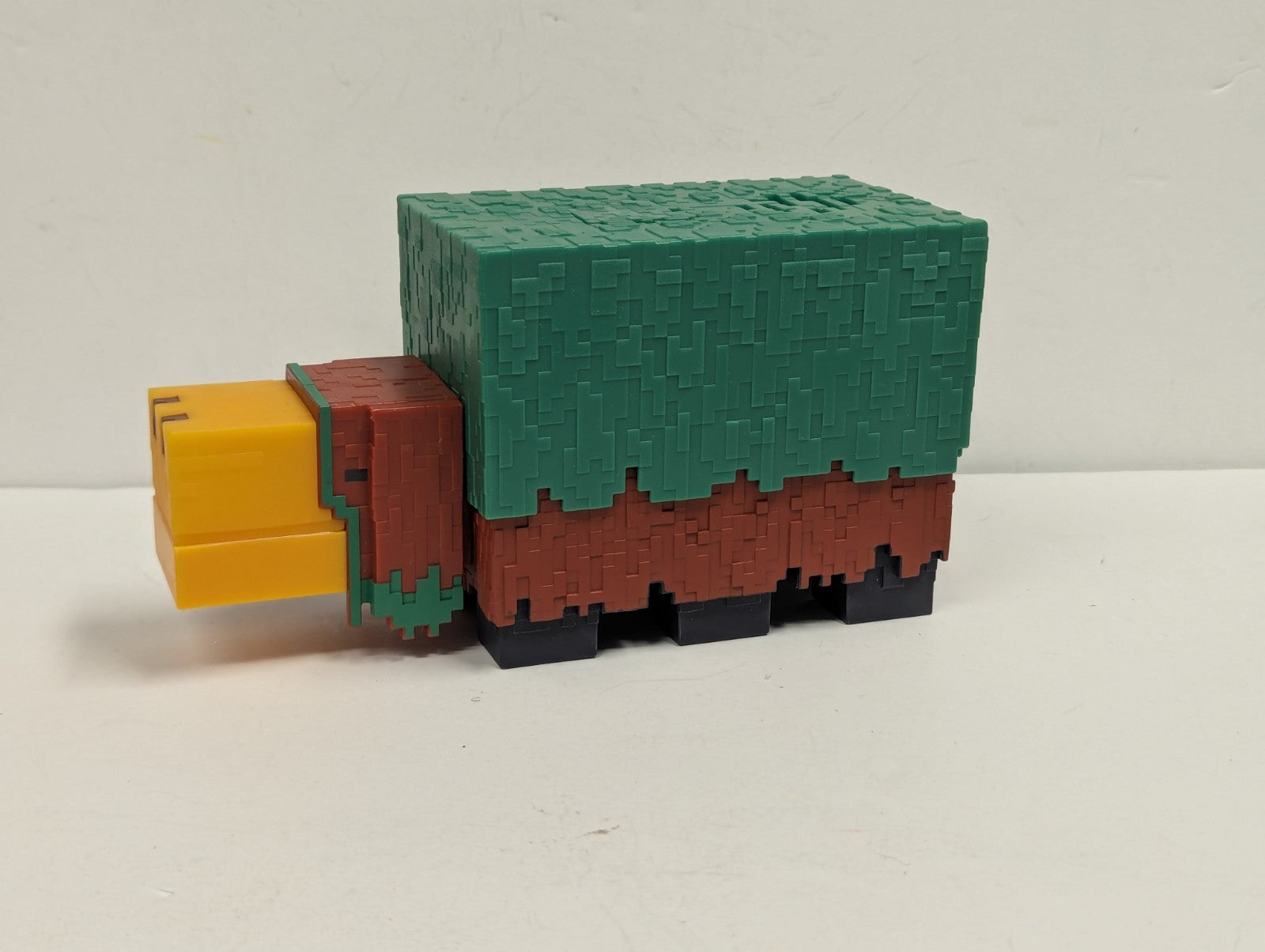 Mattel Minecraft Sniffer Action Figure 3.25” Scale Game Accurate Sounds Working