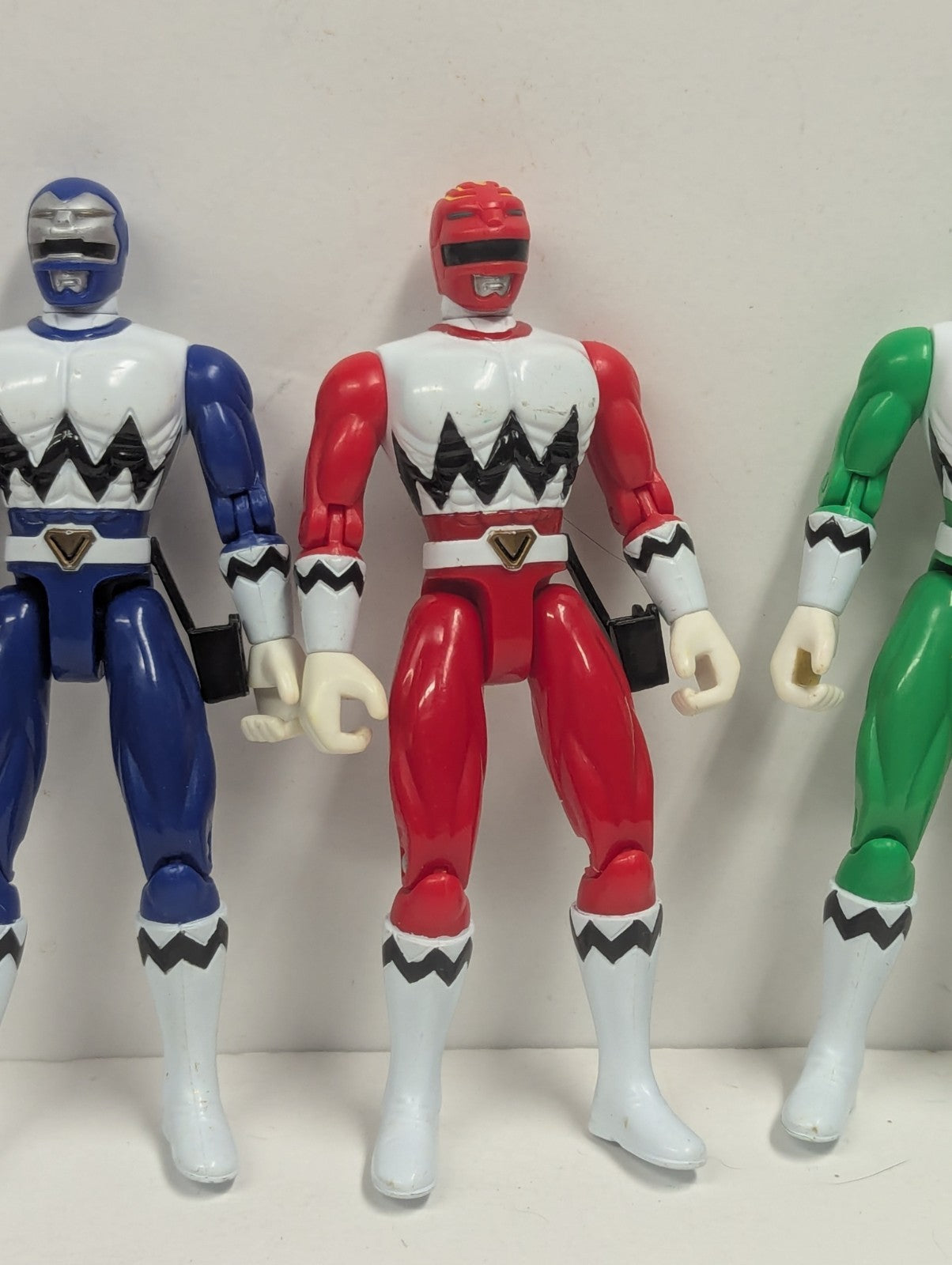 1998 Bandai Power Ranger Lost Galaxy Figure Set of 5 Figures (UNTESTED)