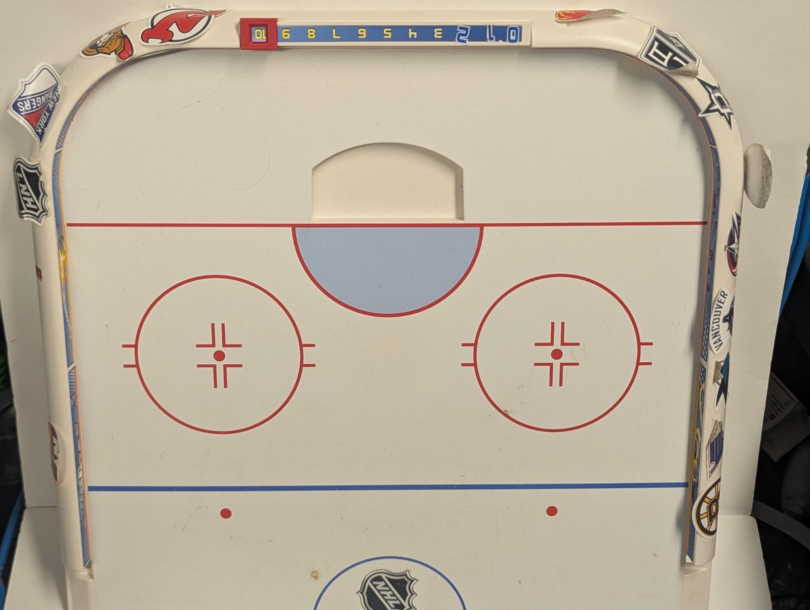 Playmobil Set 5068 NHL Hockey Rink with Players & Accessories See Pictures