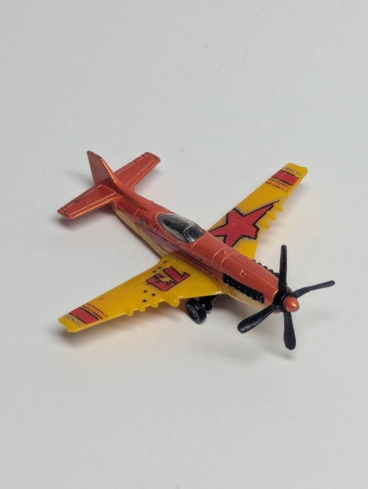2007 Matchbox Orange/Yellow #73 Stunt Plane Diecast/Plastic Prop Airplane