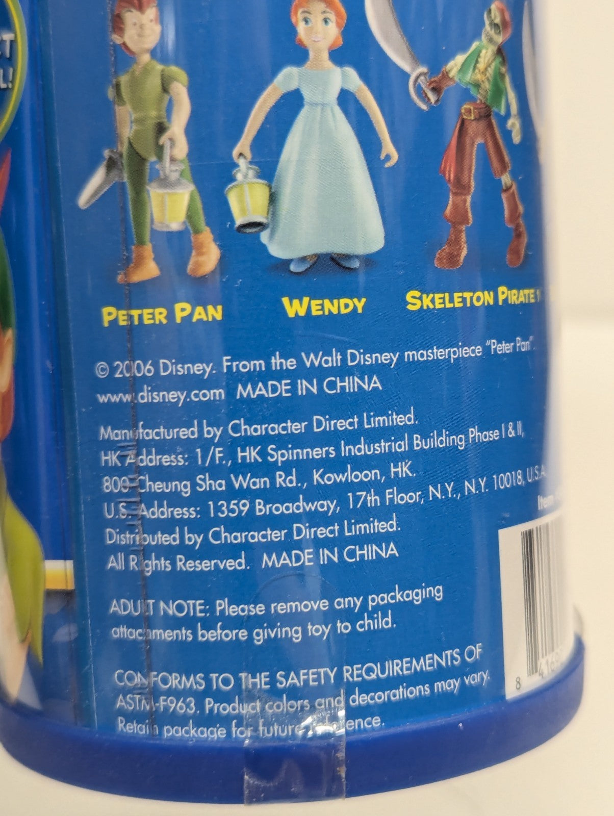 DISNEY 2006 PETER PAN PIRATES HEROES WITH ACCESSORIES "PETER PAN" FIGURE NIB