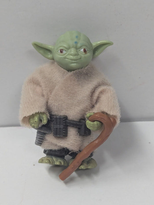 Vintage 1980 Star Wars Yoda Action Figure - Hong Kong LFL Kenner w/t Cane & Belt