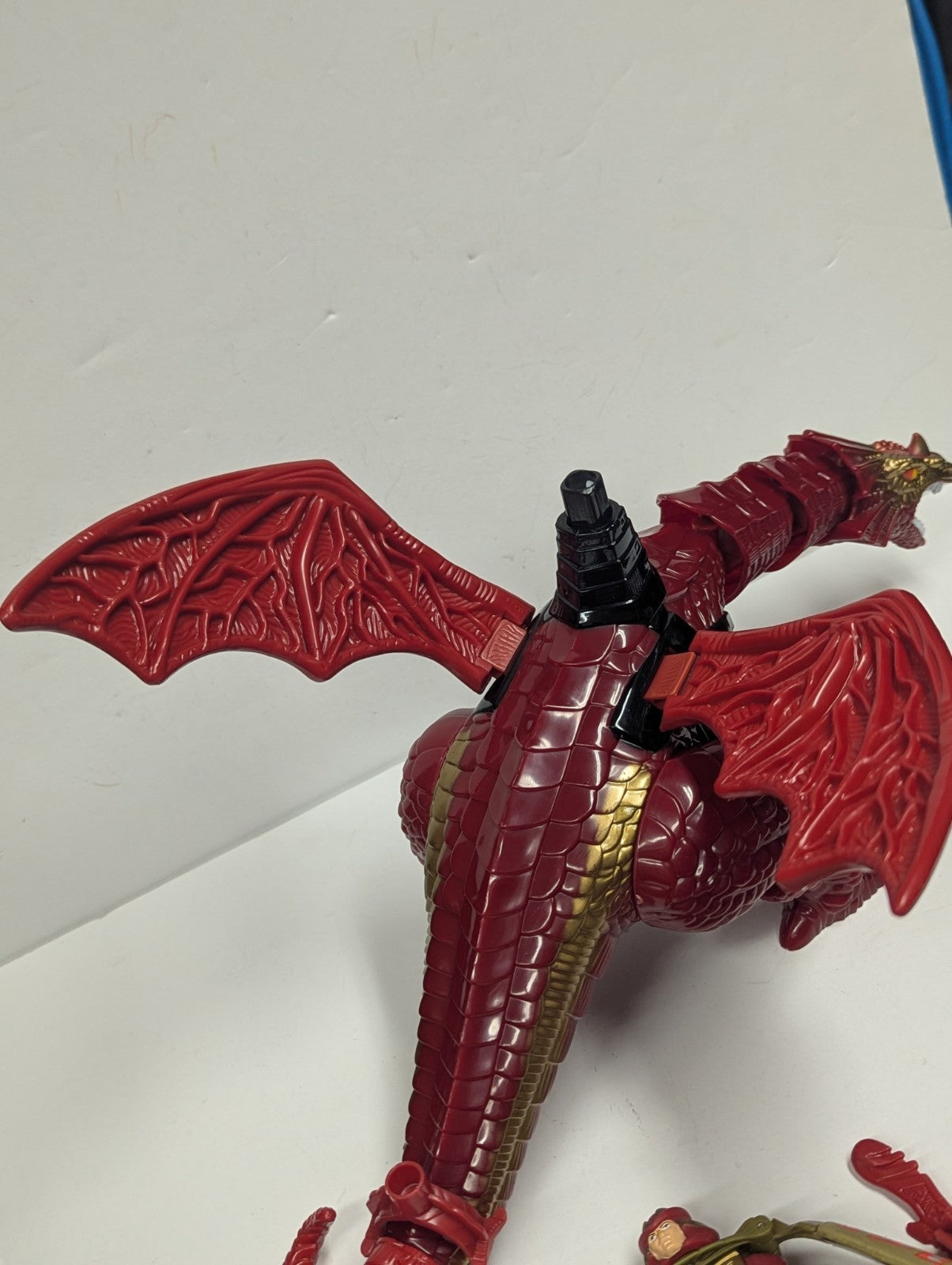 1995 Vintage Galoob DRAGON FLYZ RED MASTER Z'NETH, DRAGON SPINNER & ZING WING