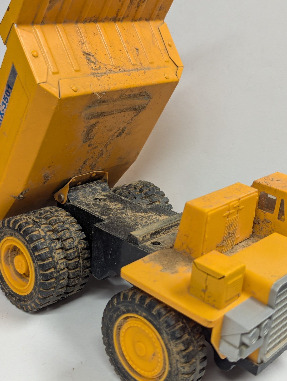 Vintage Kai Yip pressed steel KY Giant Load GL-190 Mining Dump Truck USED