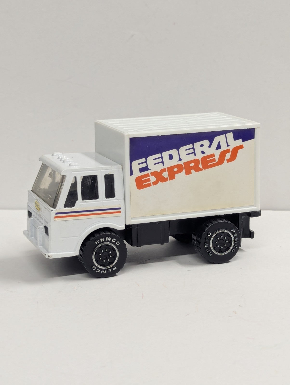 Vintage 1988 Remco Pressed Steel Federal Express Truck 