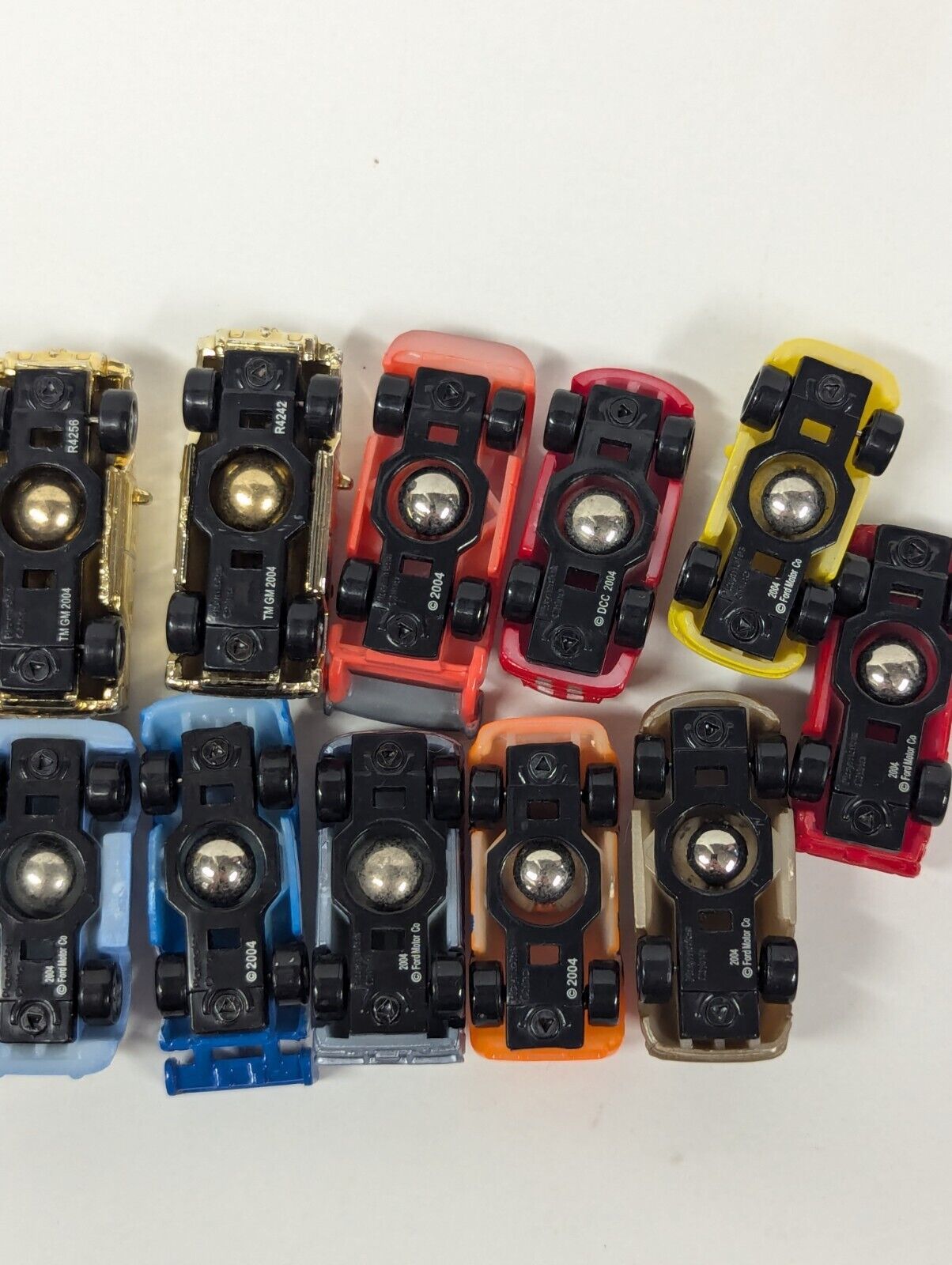 Playmates Speedeez Roller Ball Micro Mini Car/SUV Lot With 3 Gold (17 Total)