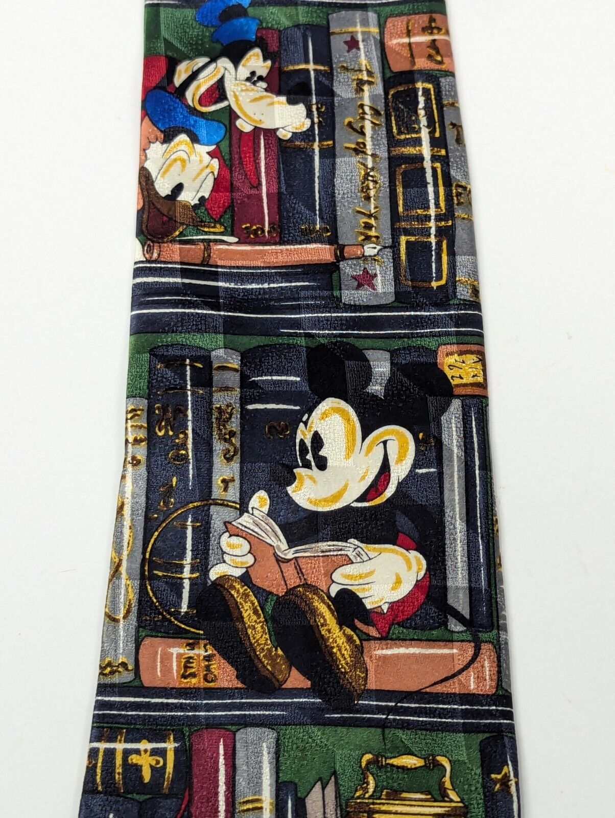 Mickey Mouse And Groofy W/ Presents￼ Necktie Mickey Co Atlas Design 100% Silk