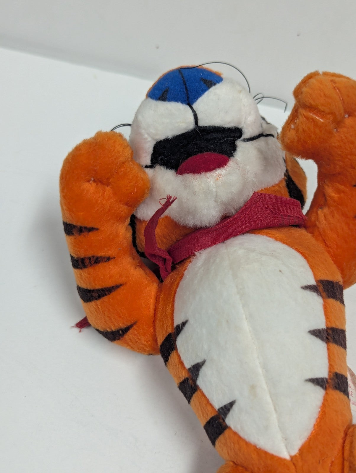 1997 Kellogs Frosted Flakes Tony The Tiger Plush Stuffed 8" w/t Movable Joints