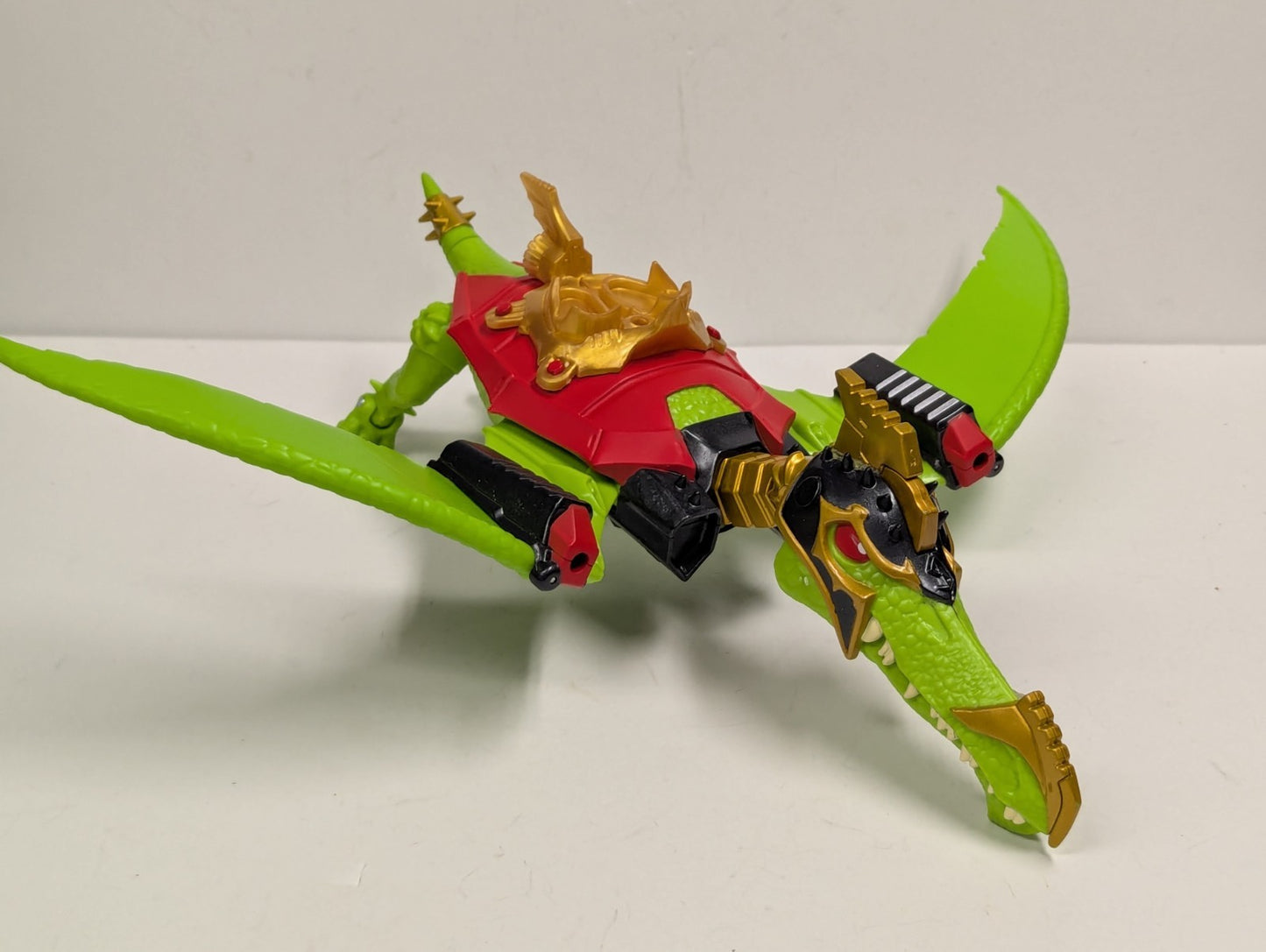 12" Long Treasure X Dino Gold Pterodactyl Green Dinosaur Figure Toy