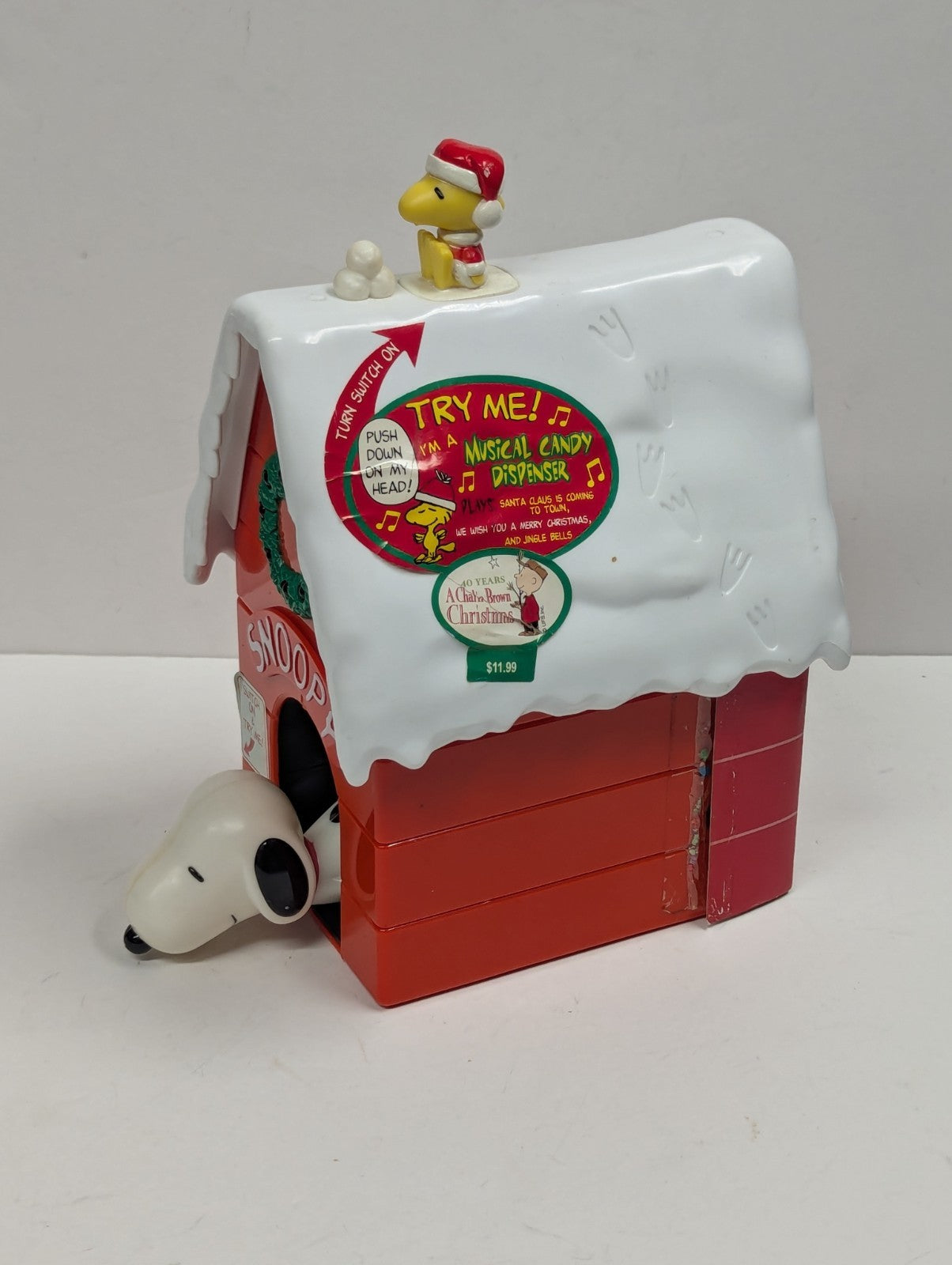 Galerie Christmas Snoopyk Dog House Lights Gumball Dispenser Not Working