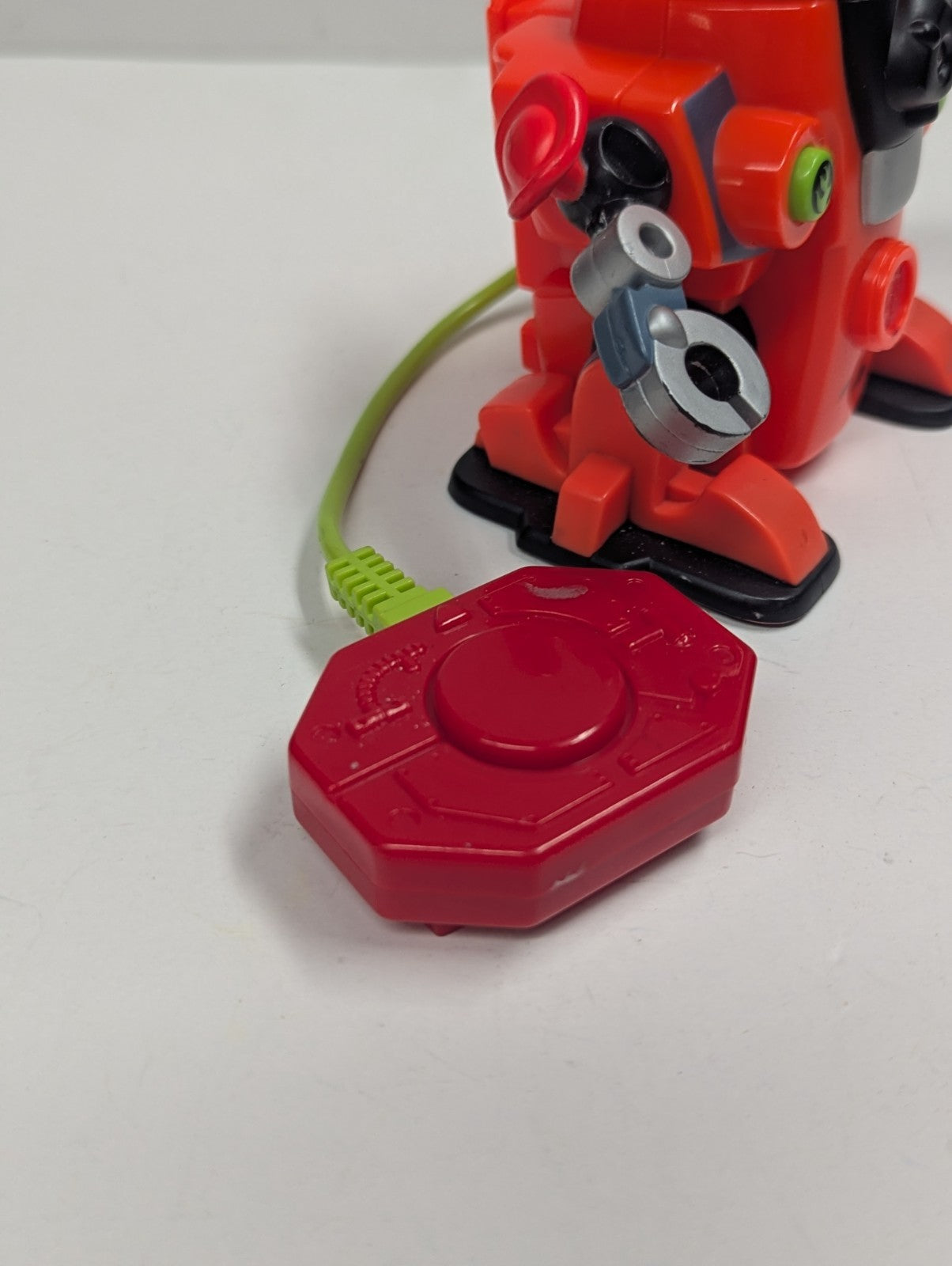 2004 Mattel Ember Robotz 