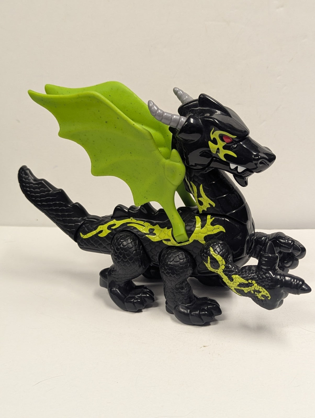 Fisher Price Imaginext Black & Green Ninja Dragon Collectible Plastic Toy 