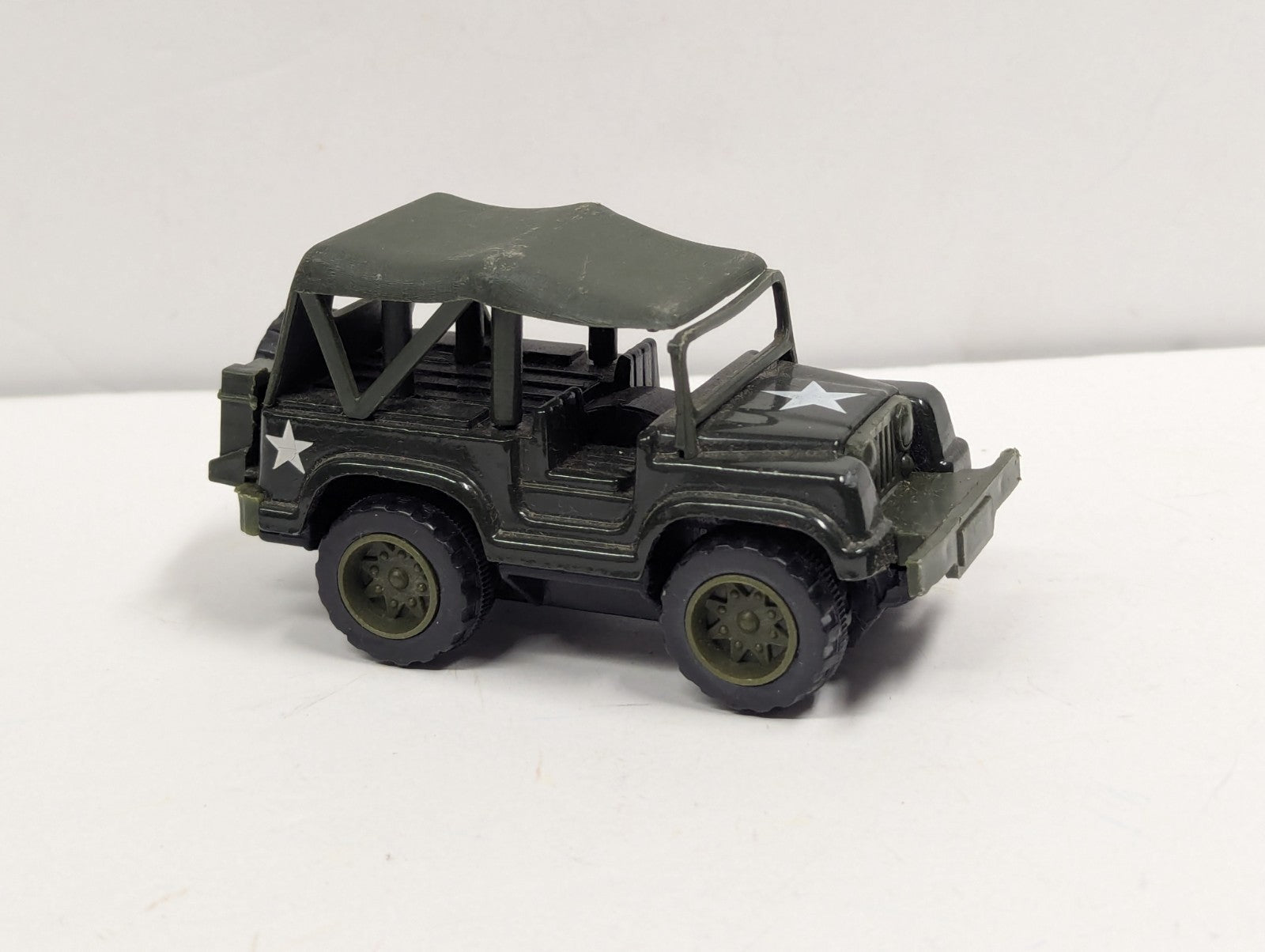 1981 4" ARCO COMBAT-FORCE ARMY JEEP By Hong Kong 