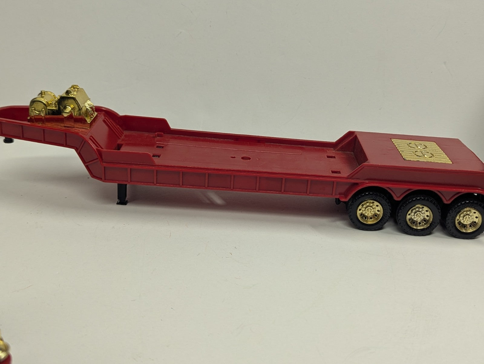 1985 Remote Control Kenworth Challenger 2 Transport Rig New Bright UNTESTED