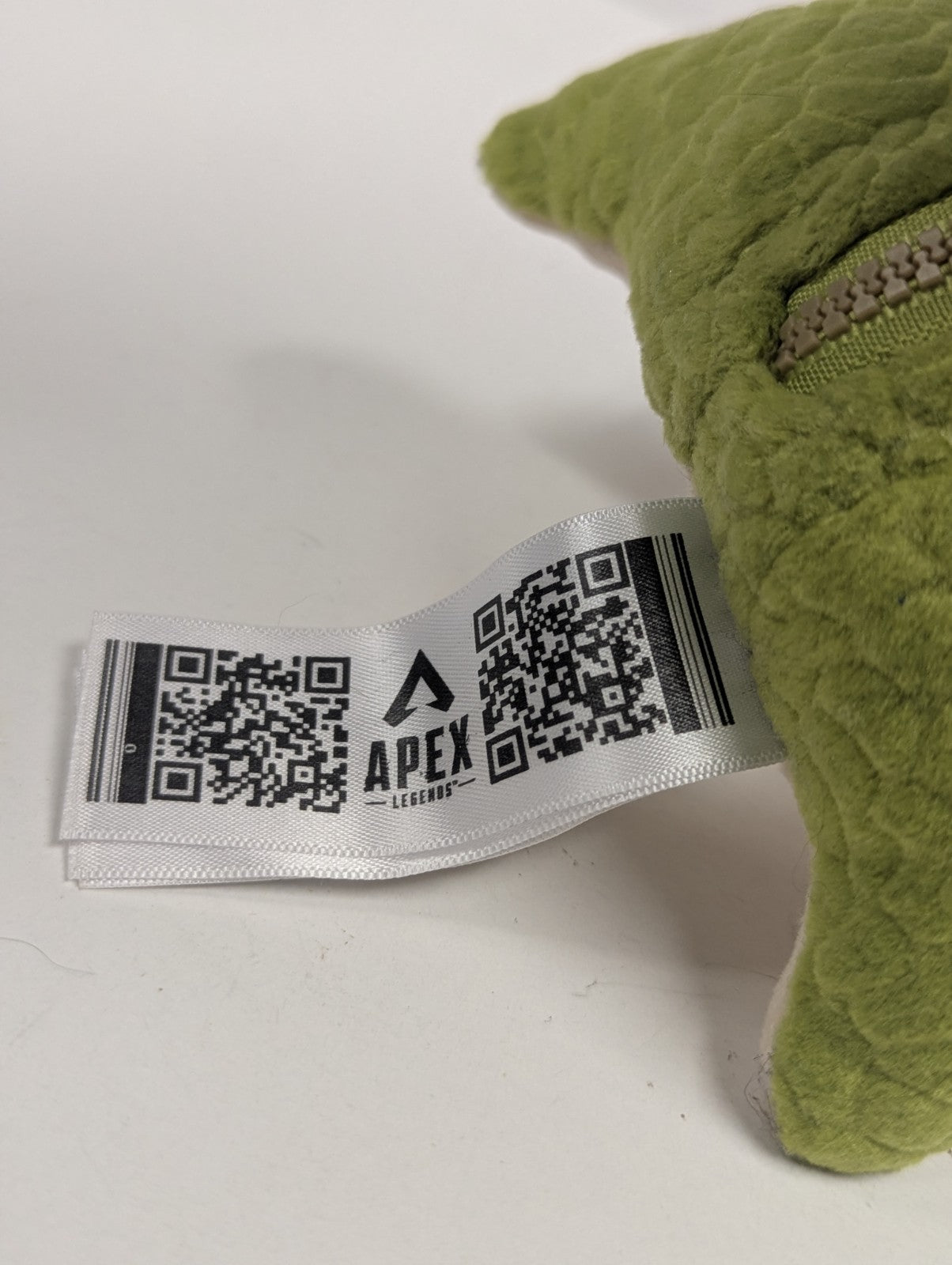 APEX LEGENDS Nessie Plush 6 Inch Stuffed Collectible