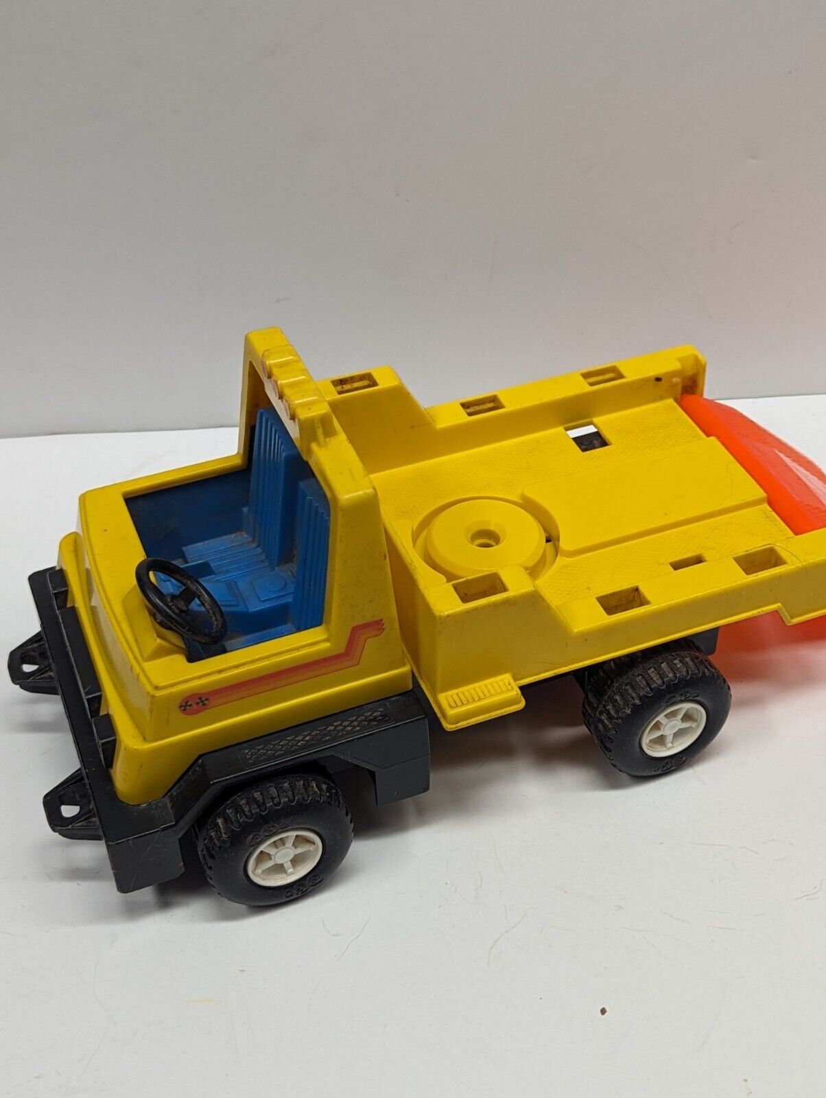 1978 Vintage Fisher Price Husky Helpers Race Car Truck #320 Truck Only