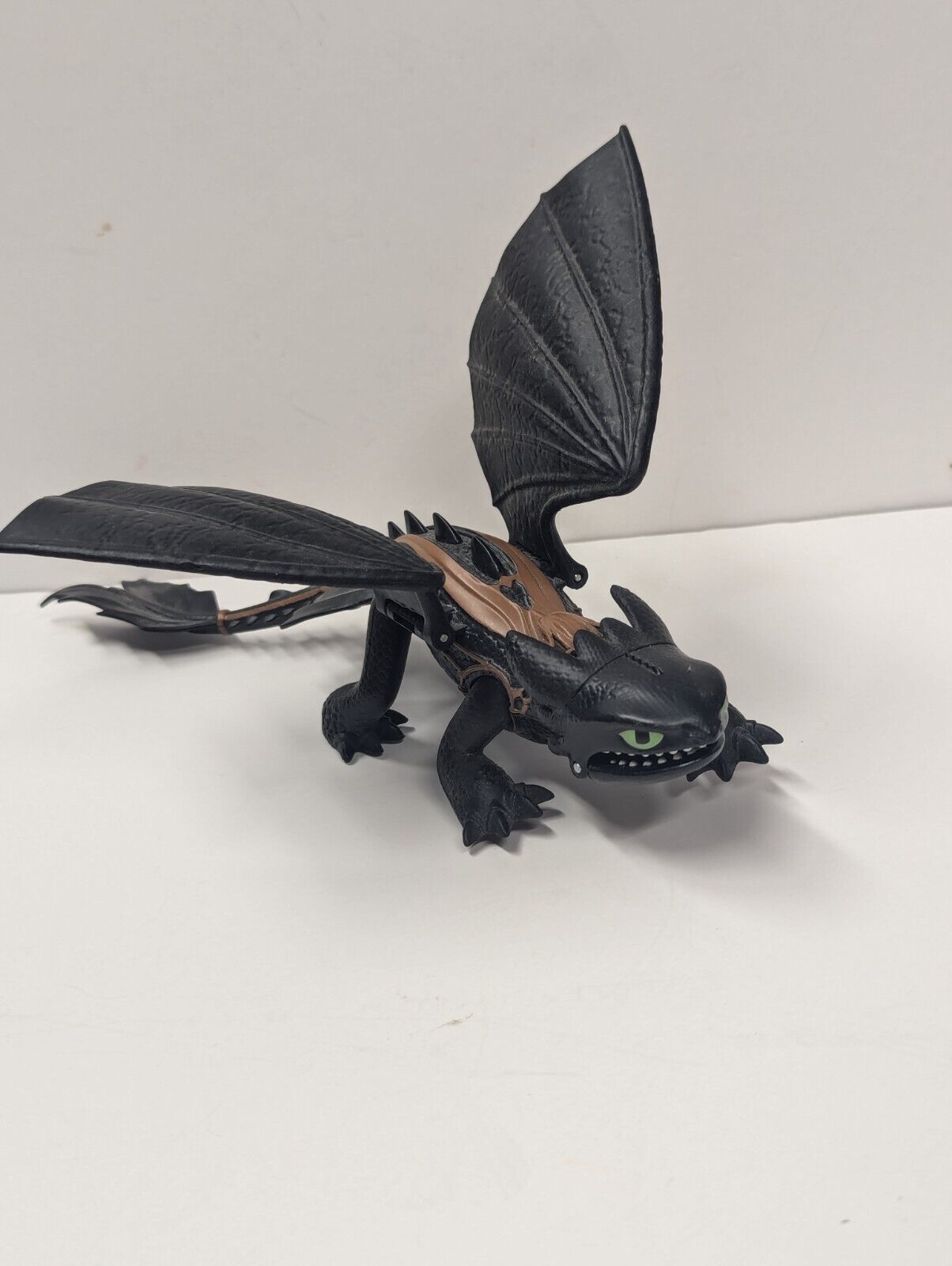 2018 How To Train Your Dragon Toothless Dragon Action Figure Dreamworks