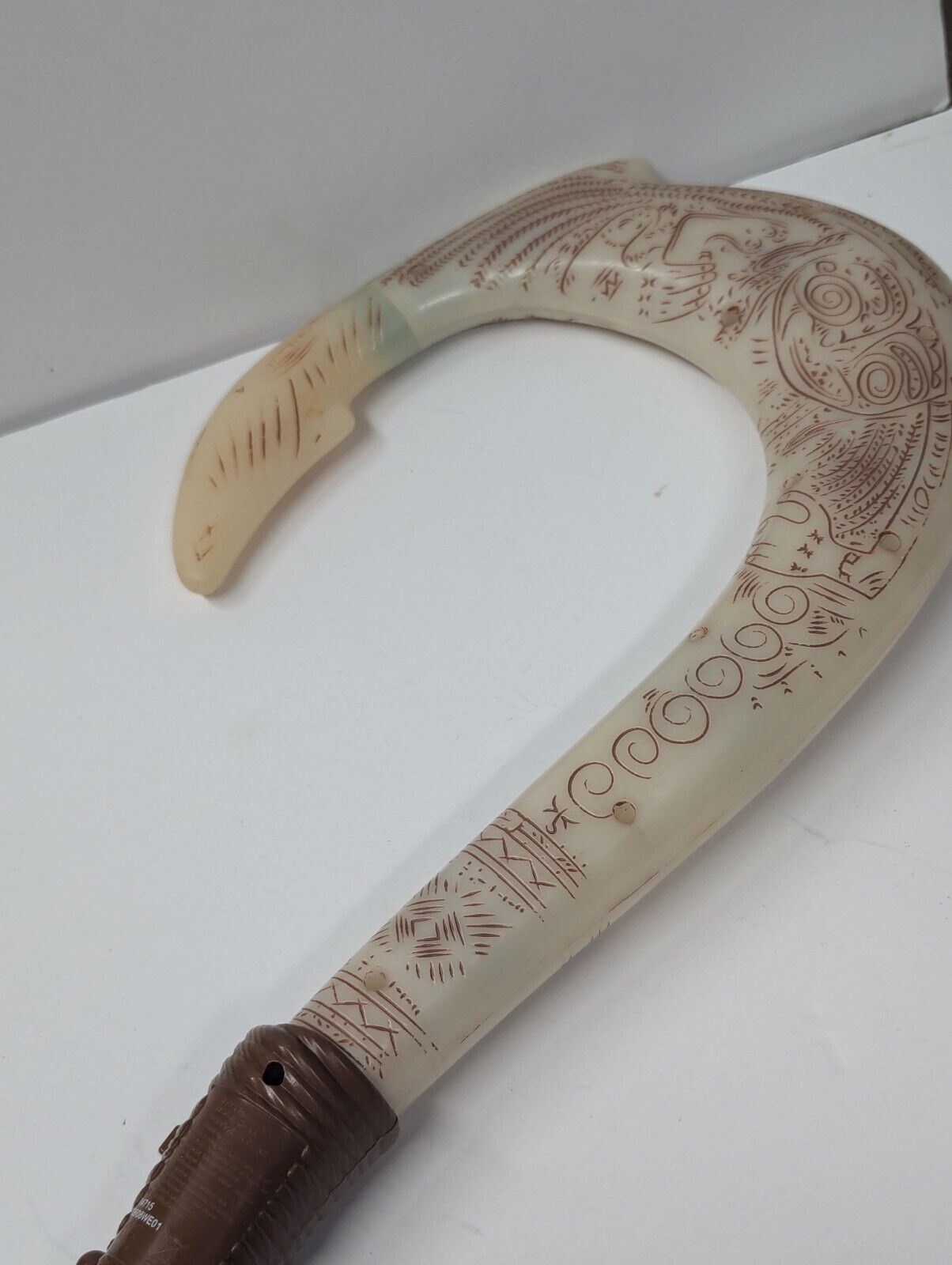 carved fish hook from moana Moana Maui's Magical Fish Hook Disney 20” Movie Toy Light-Up Halloween – Fandoms Treasure