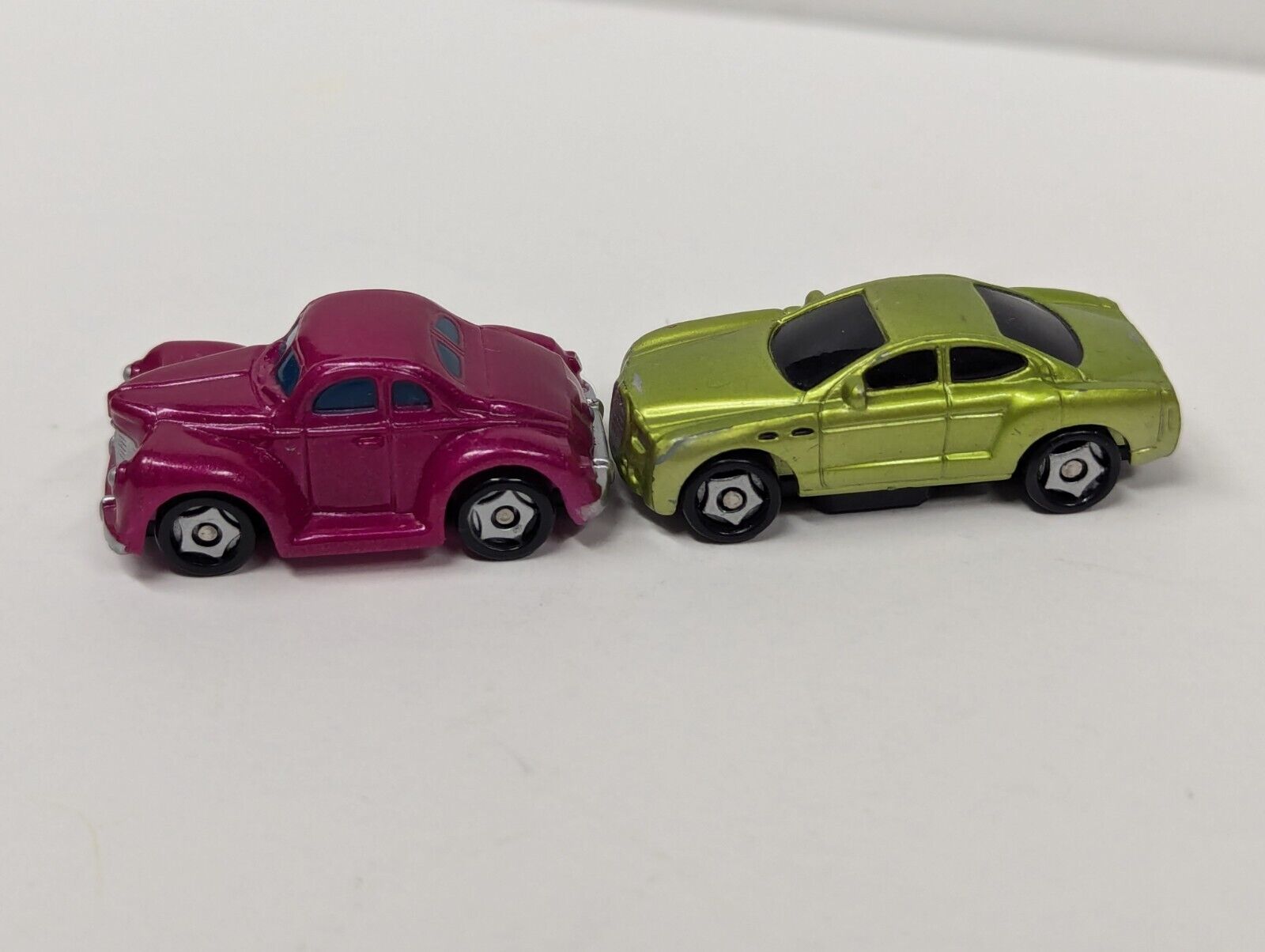 Playmates Speedeez Roller Ball Micro Mini Car/SUV Lot With 3 Gold (17 Total)
