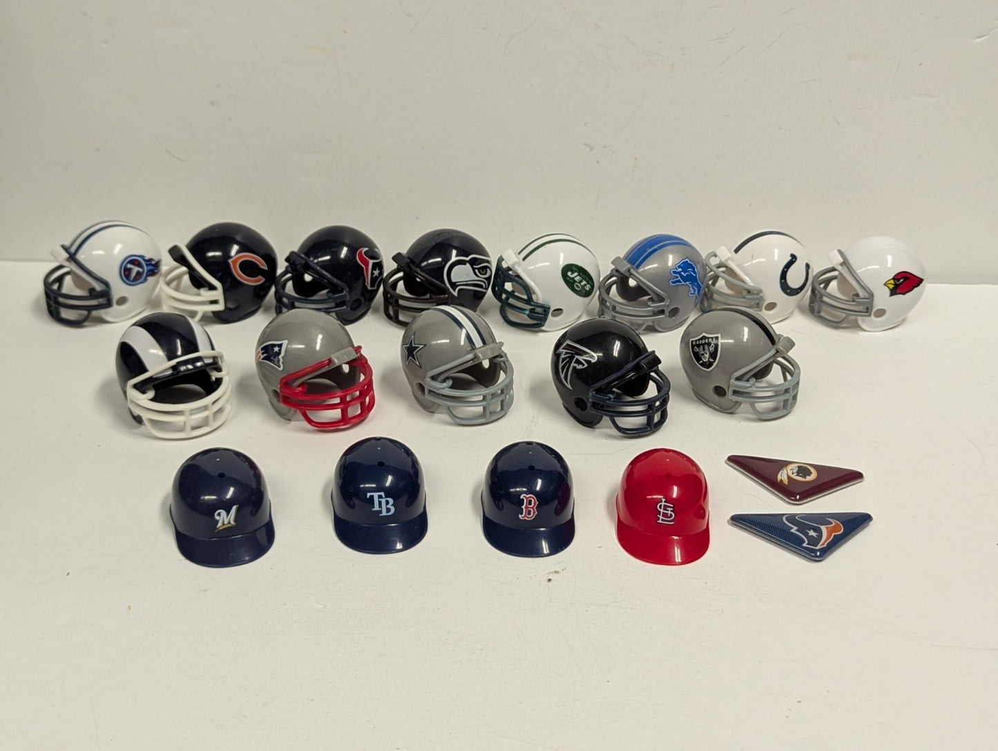 Lot of NFL HELMETS 2" Gumball Machine Style & Flick Football Redskins  Seahawks